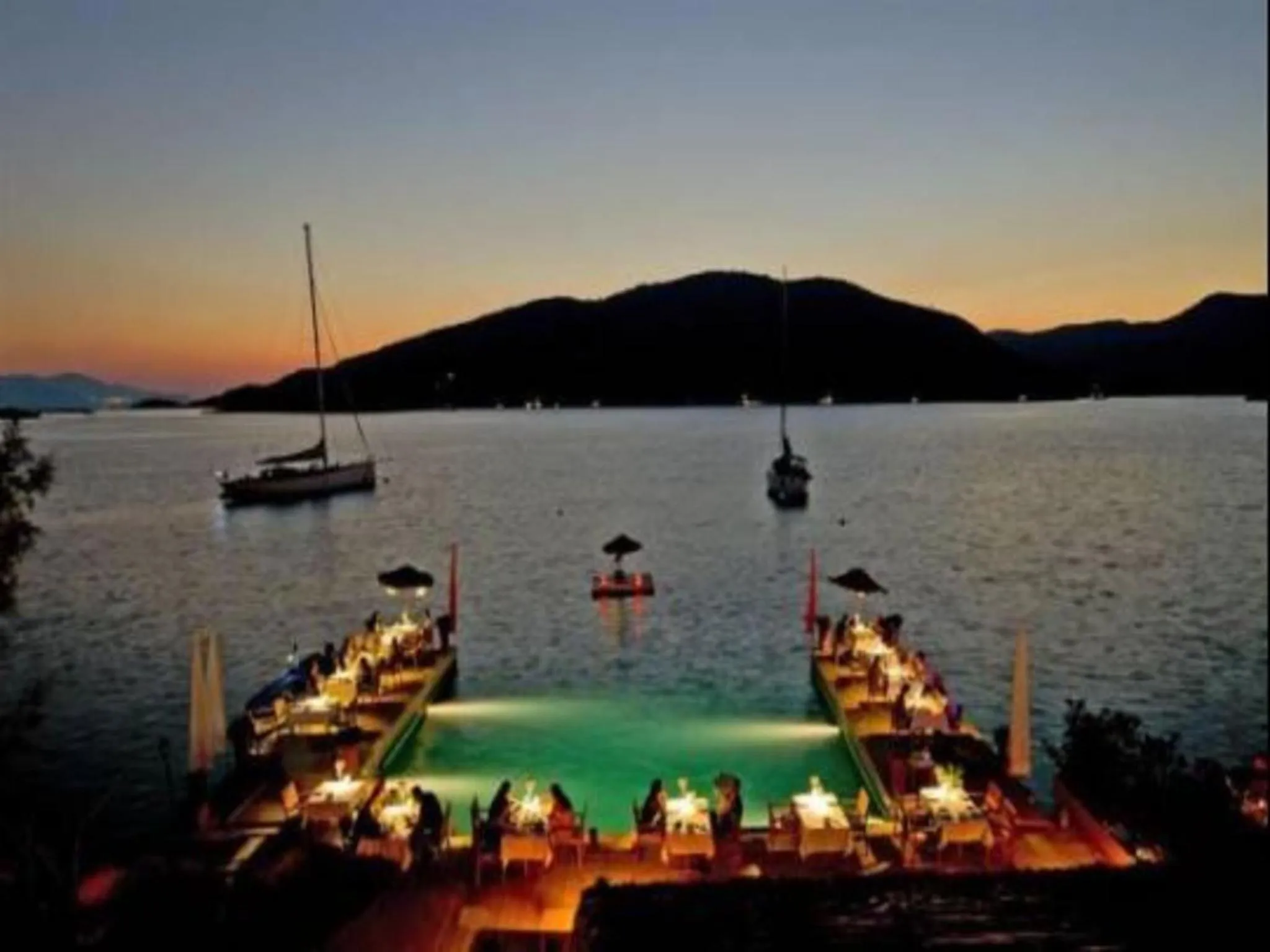 Restaurant/places to eat in Karia Bel - Adult Only +12