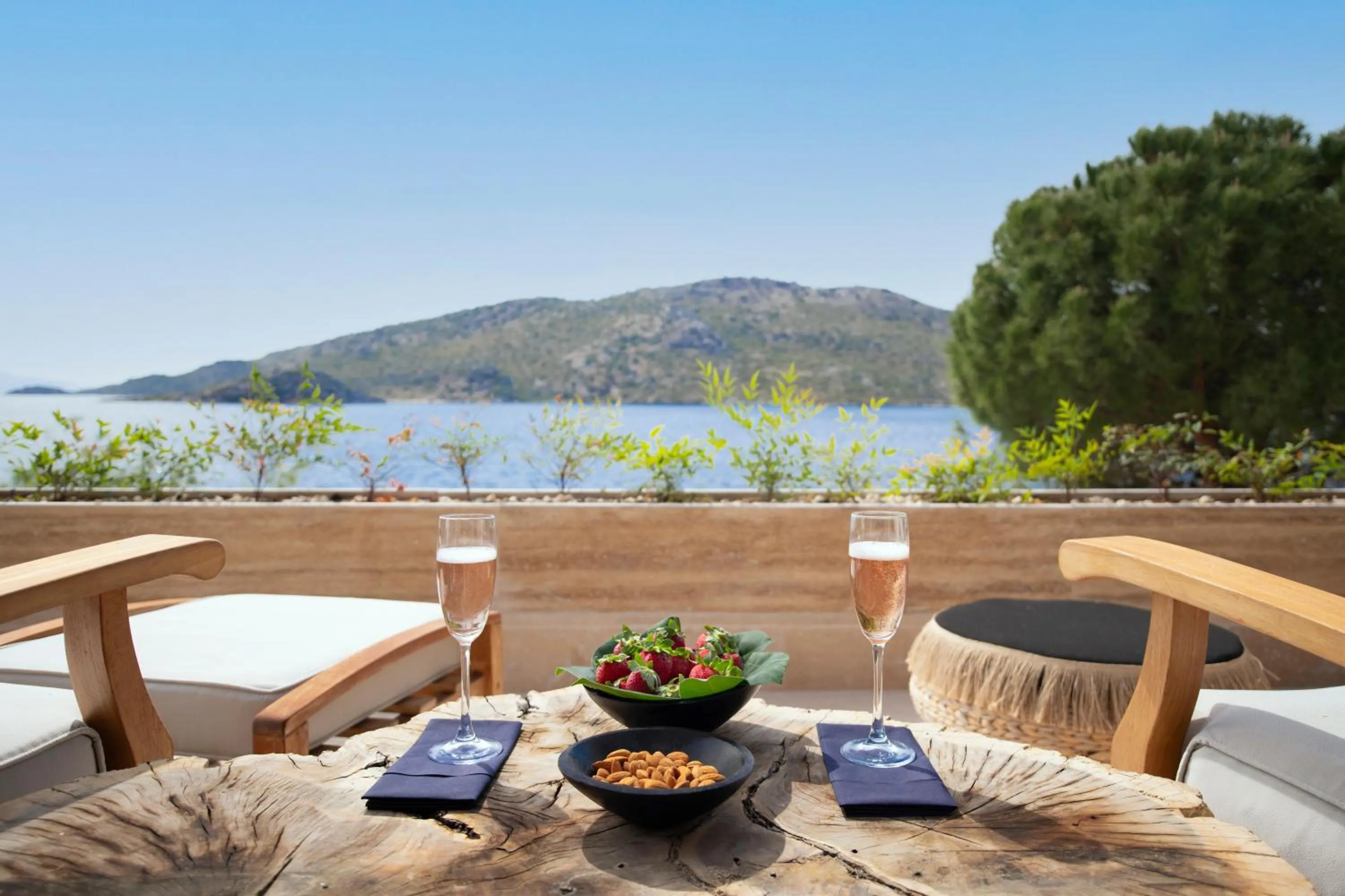 Karia Bel - Adult Only +12