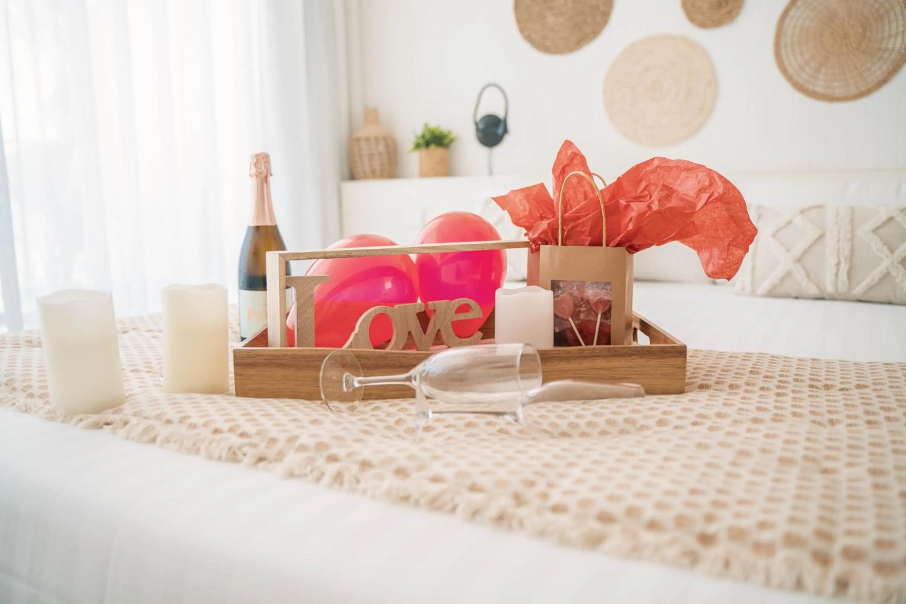 Bed in Meraki Beach Hotel - Only Adults