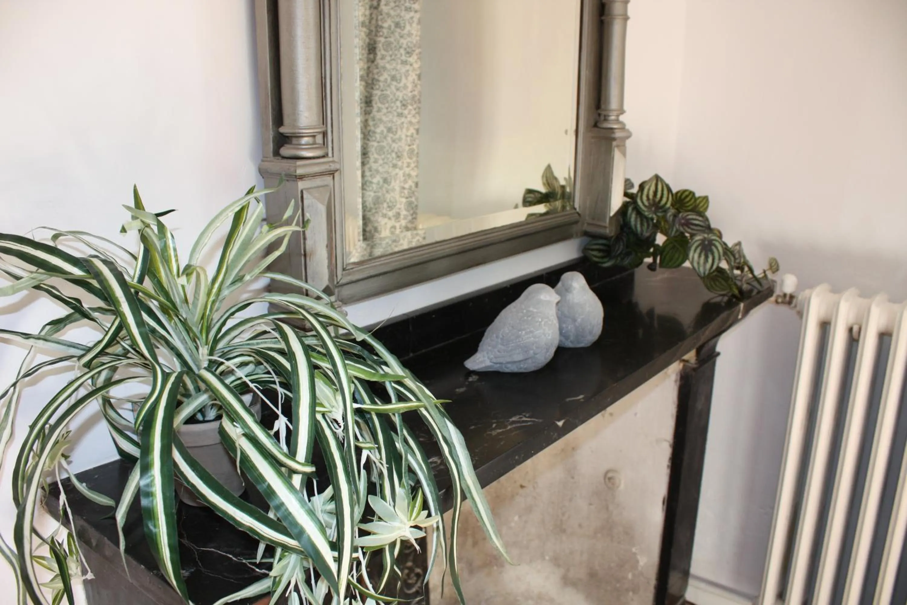 Decorative detail in H2o Chambres d'Hôtes