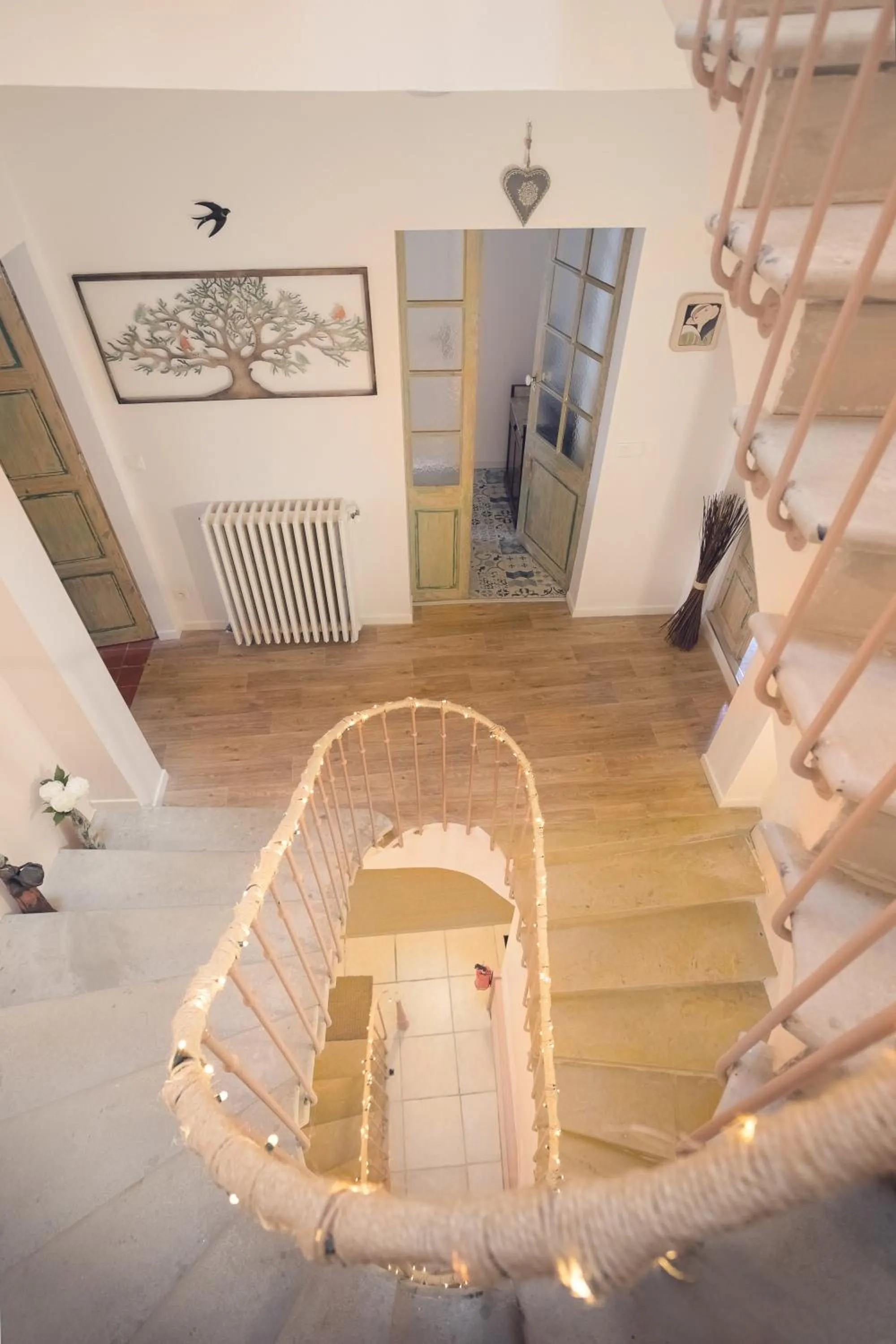 Decorative detail in H2o Chambres d'Hôtes