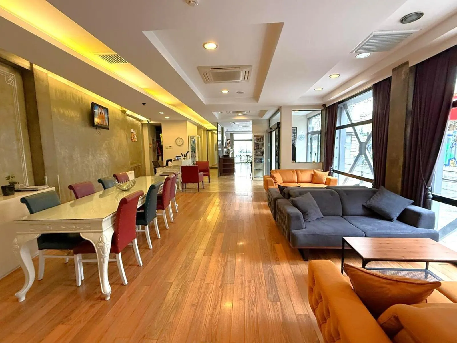 Lobby or reception in Hotellino Istanbul