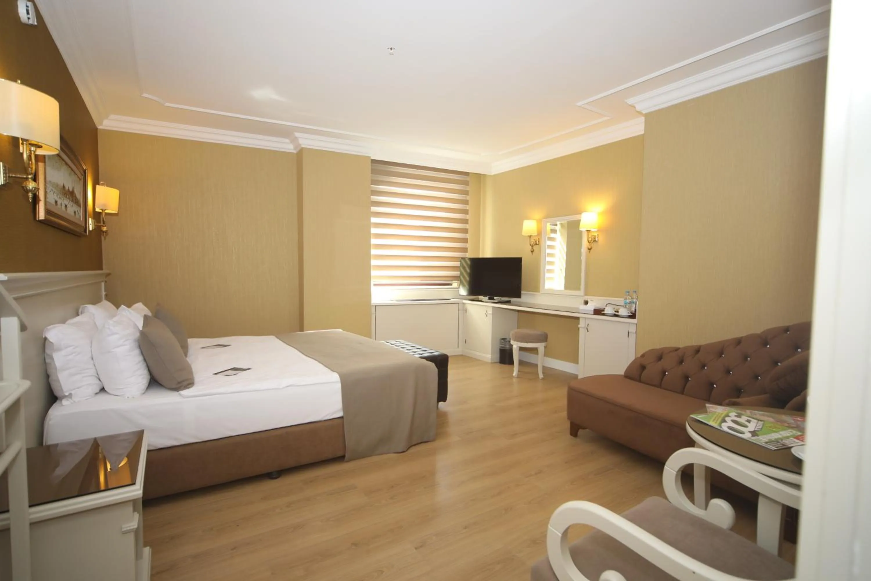 Bedroom, Bed in Bilek Istanbul Hotel