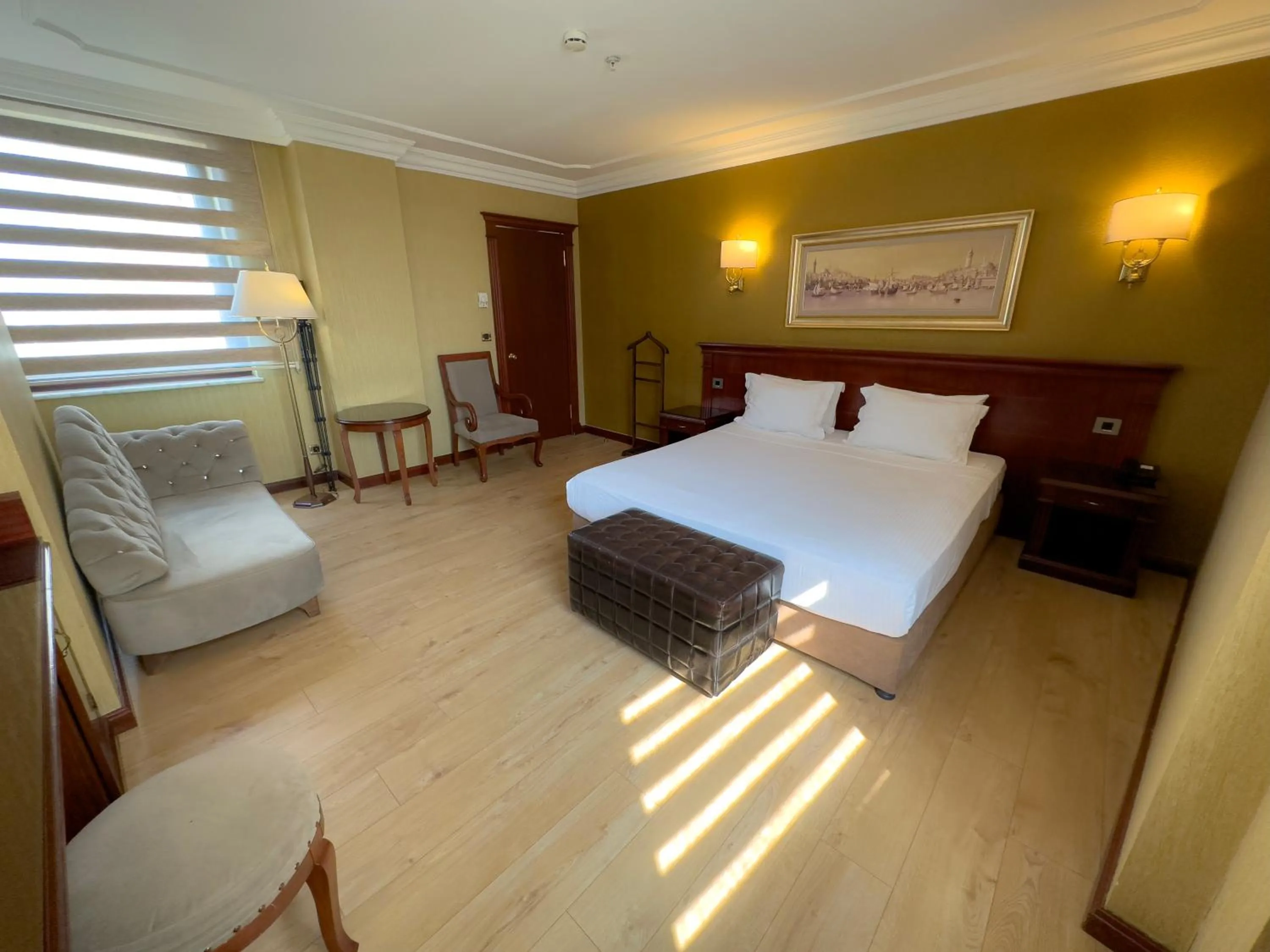 Bedroom, Bed in Bilek Istanbul Hotel