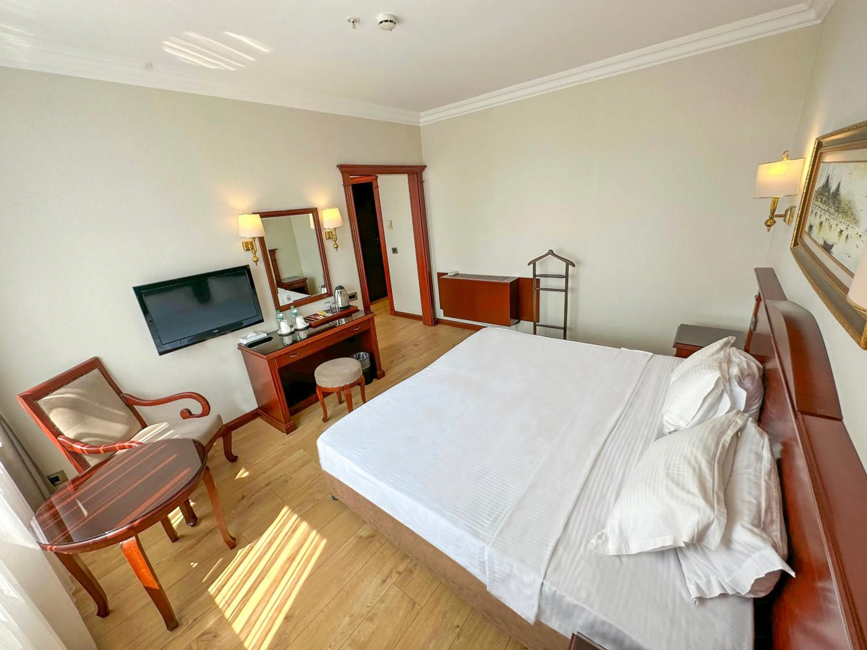 Bedroom, Bed in Bilek Istanbul Hotel