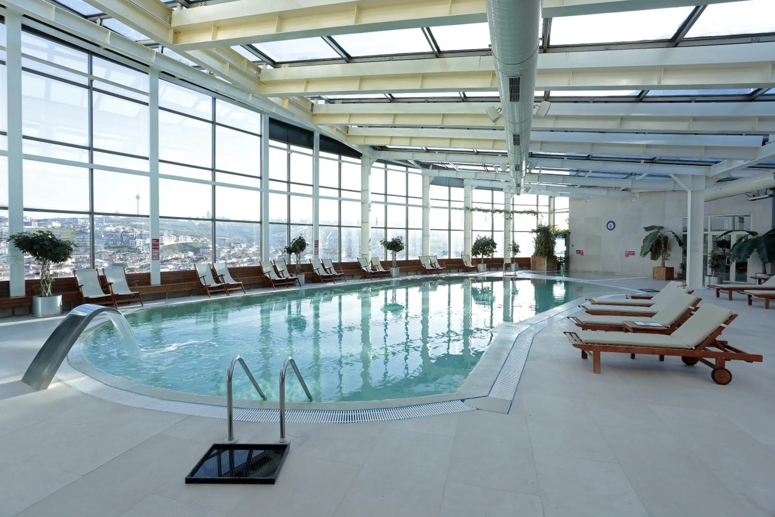 Swimming pool in Eser Premium Hotel & Spa