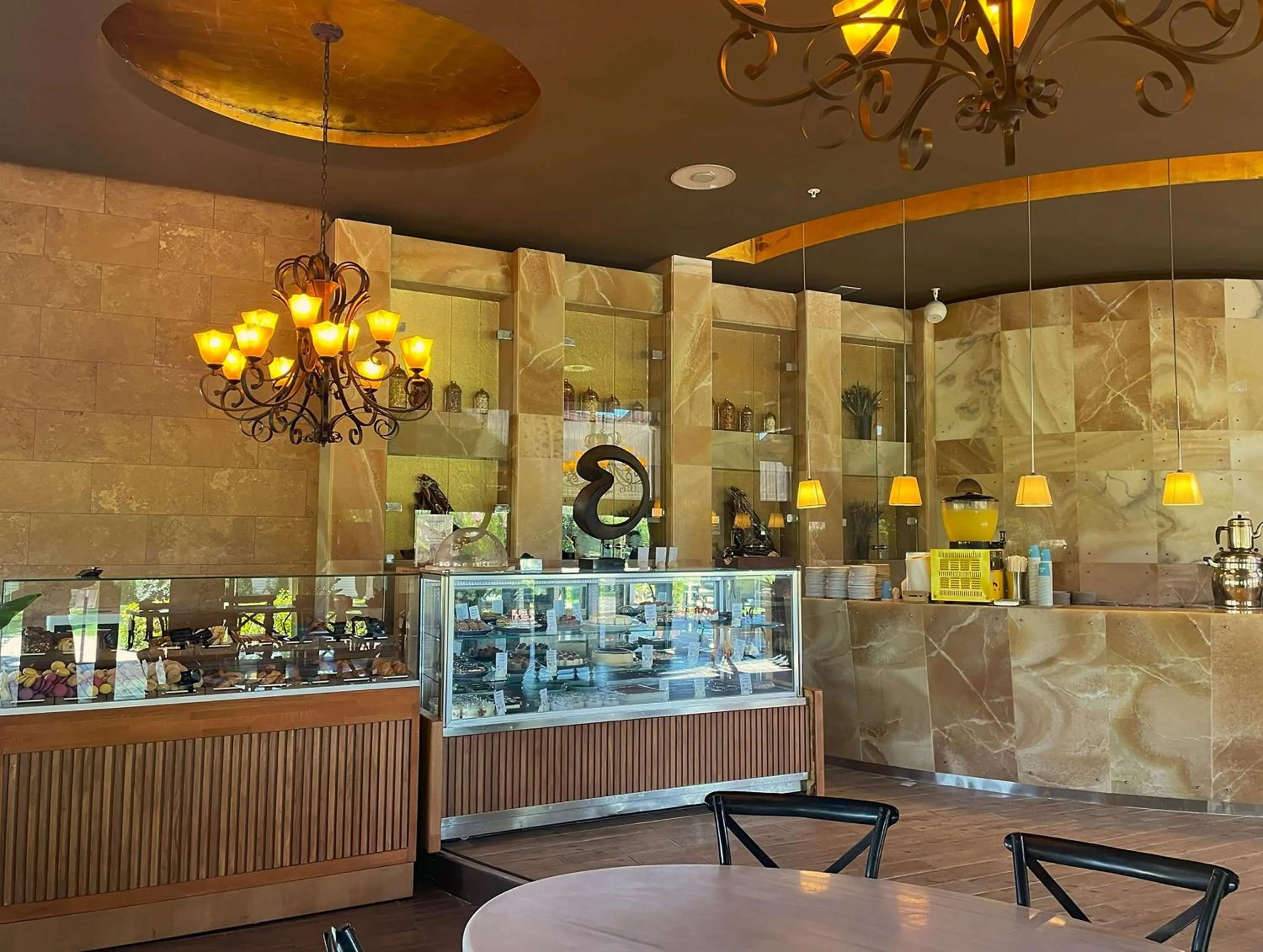 Restaurant/places to eat in Hilton Dalaman Sarigerme Resort & Spa