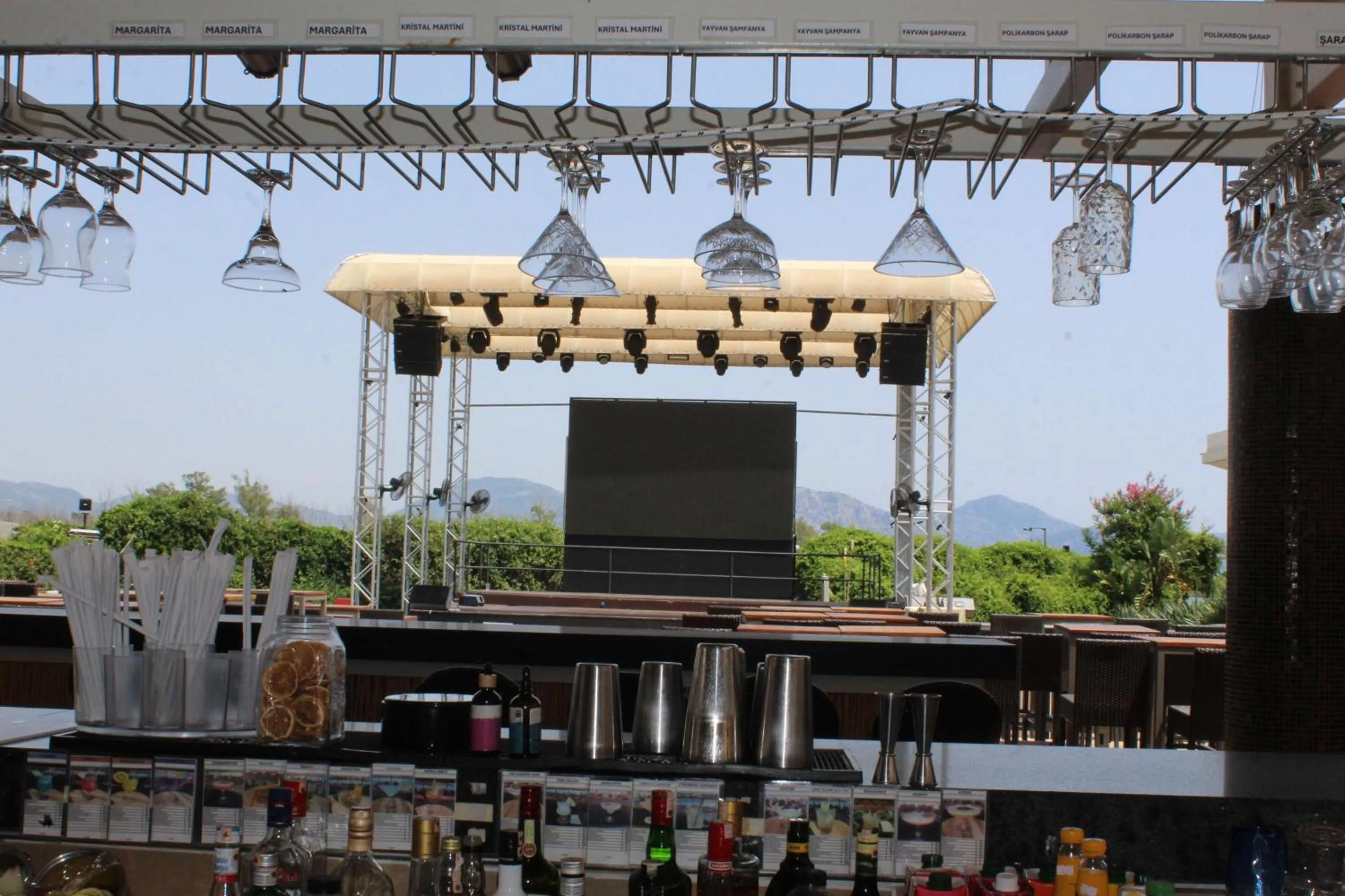 Lounge or bar in Hilton Dalaman Sarigerme Resort & Spa