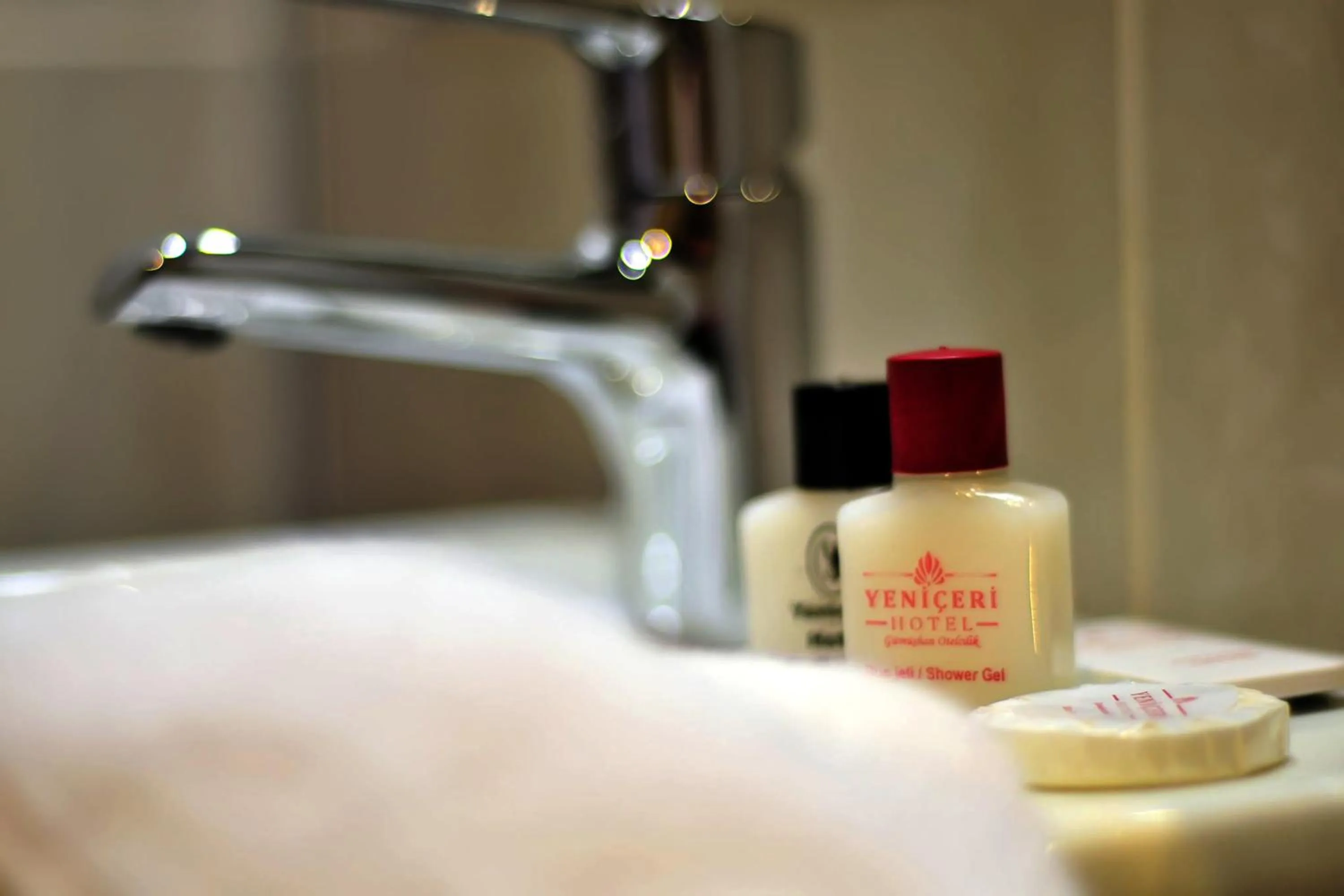 Bathroom in Yeniceri City Hotel