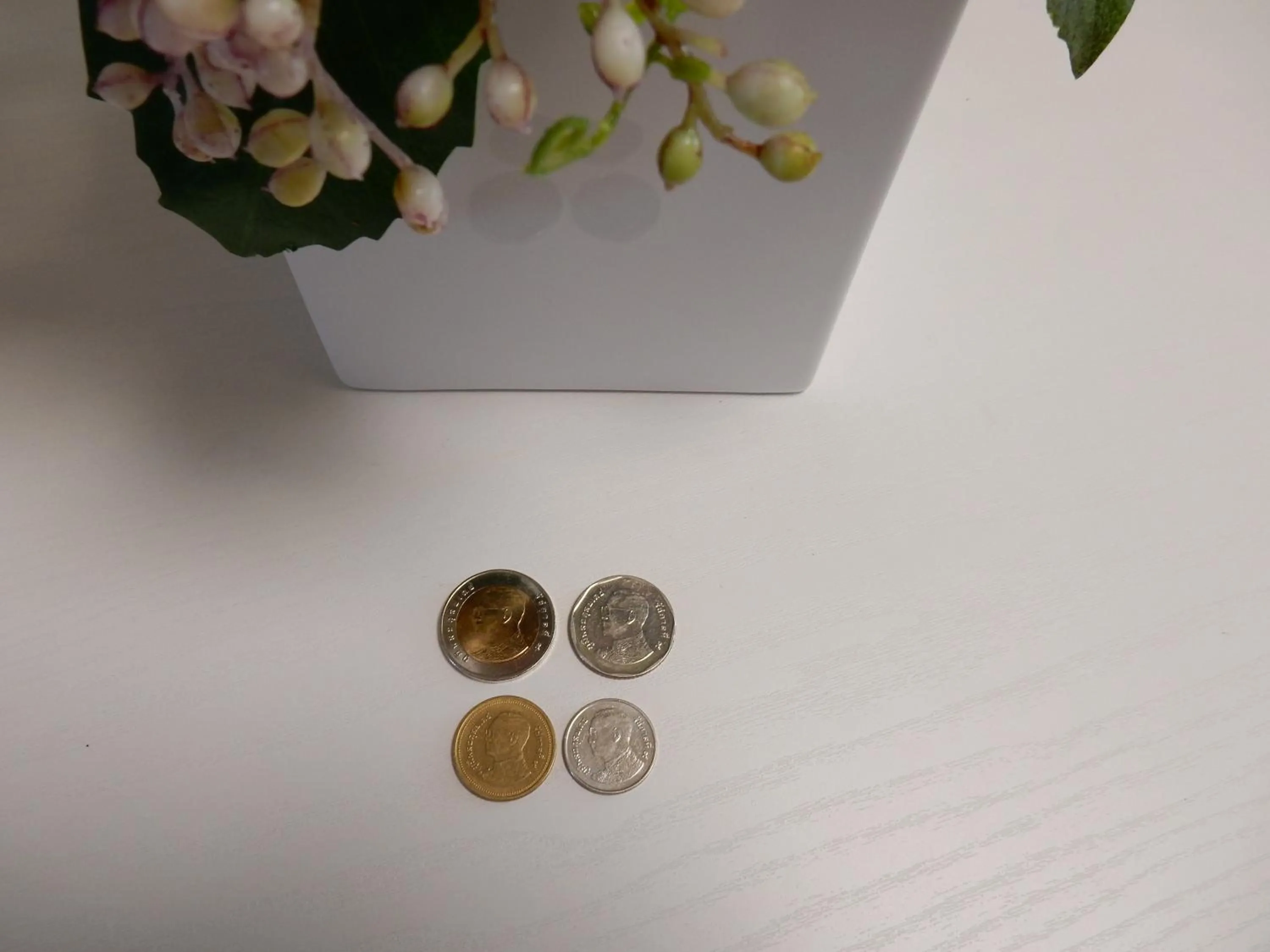 Time of day in Kawaguchiko Cottage Minami