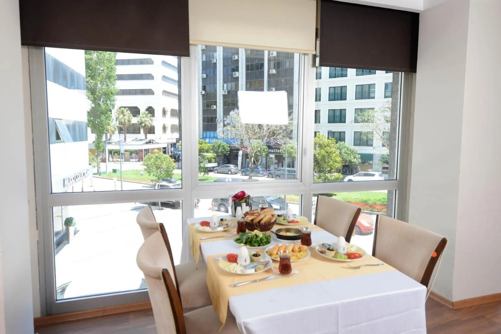 Breakfast in Hotel Ismira