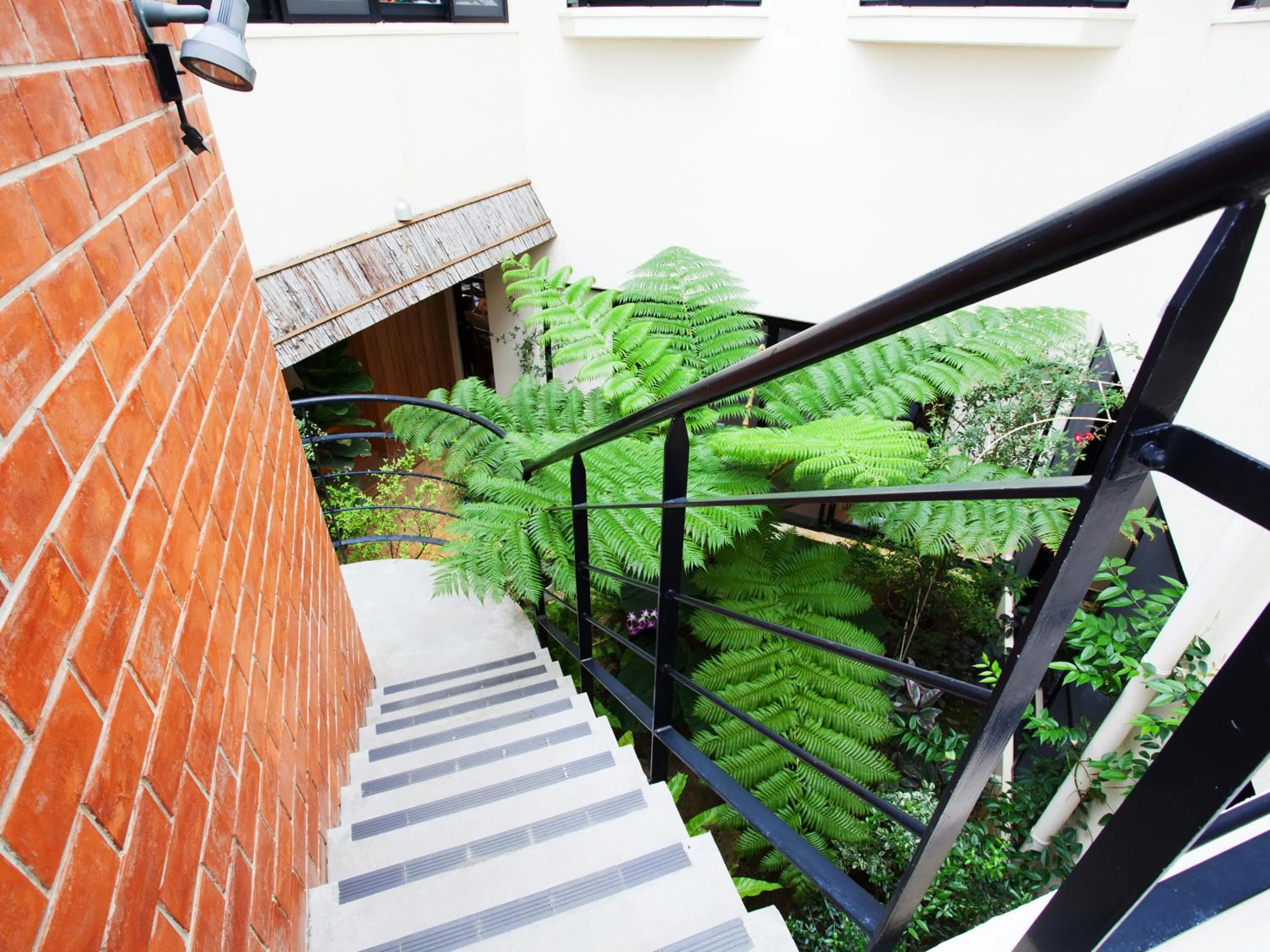 Area and facilities in Kariyushi Condominium Ocean Hills Chouraku Stay