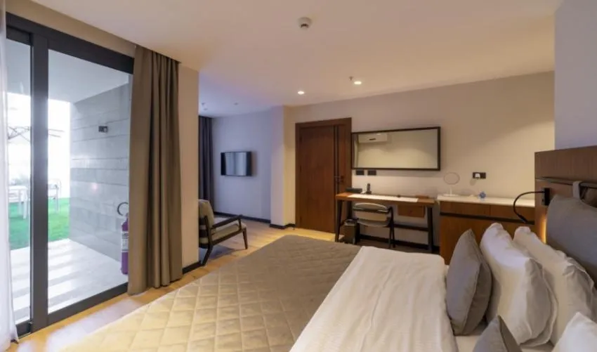 Photo of the whole room, Bed in Duja Bodrum