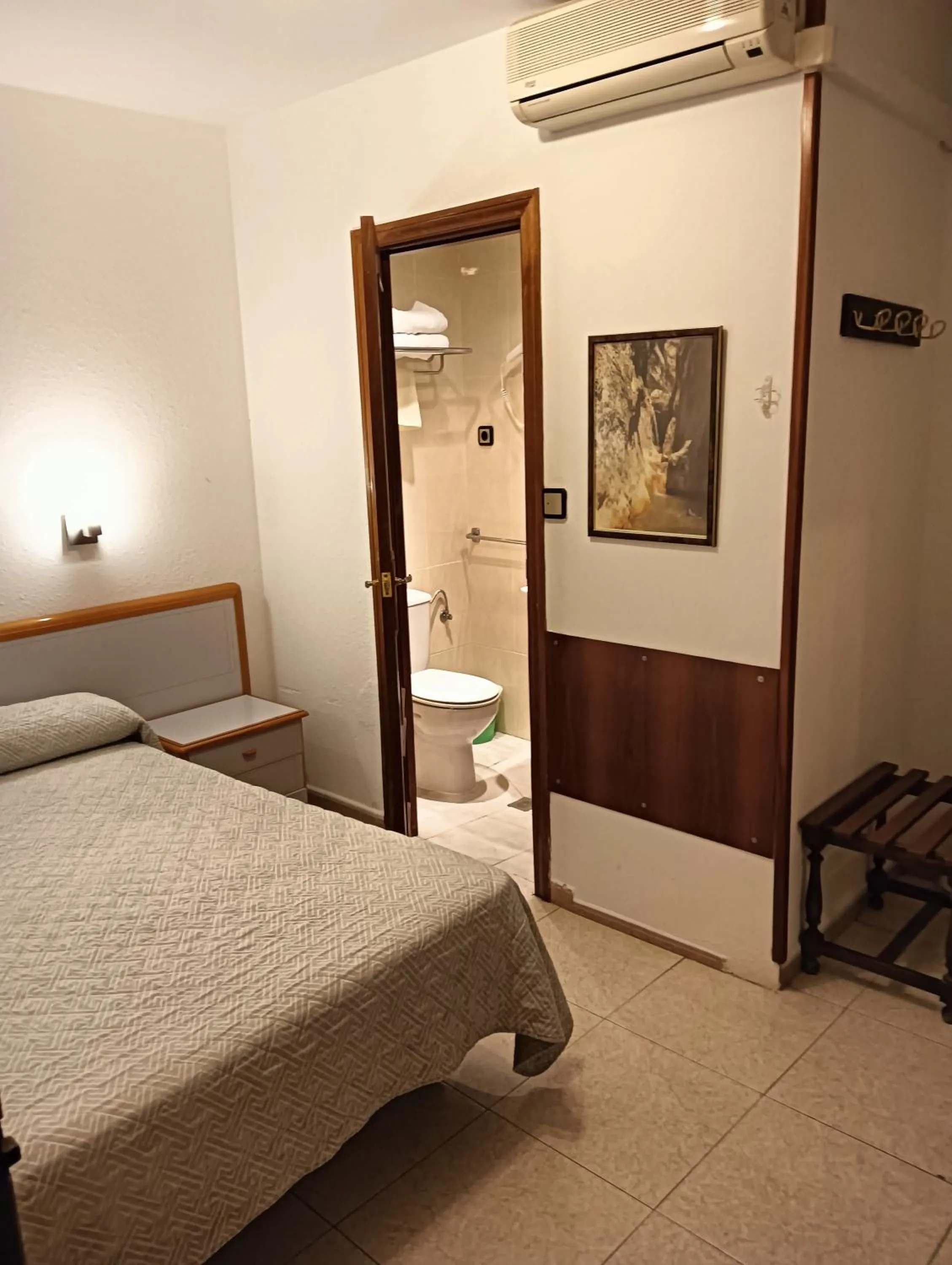 Bed in Hostal Lizana 2