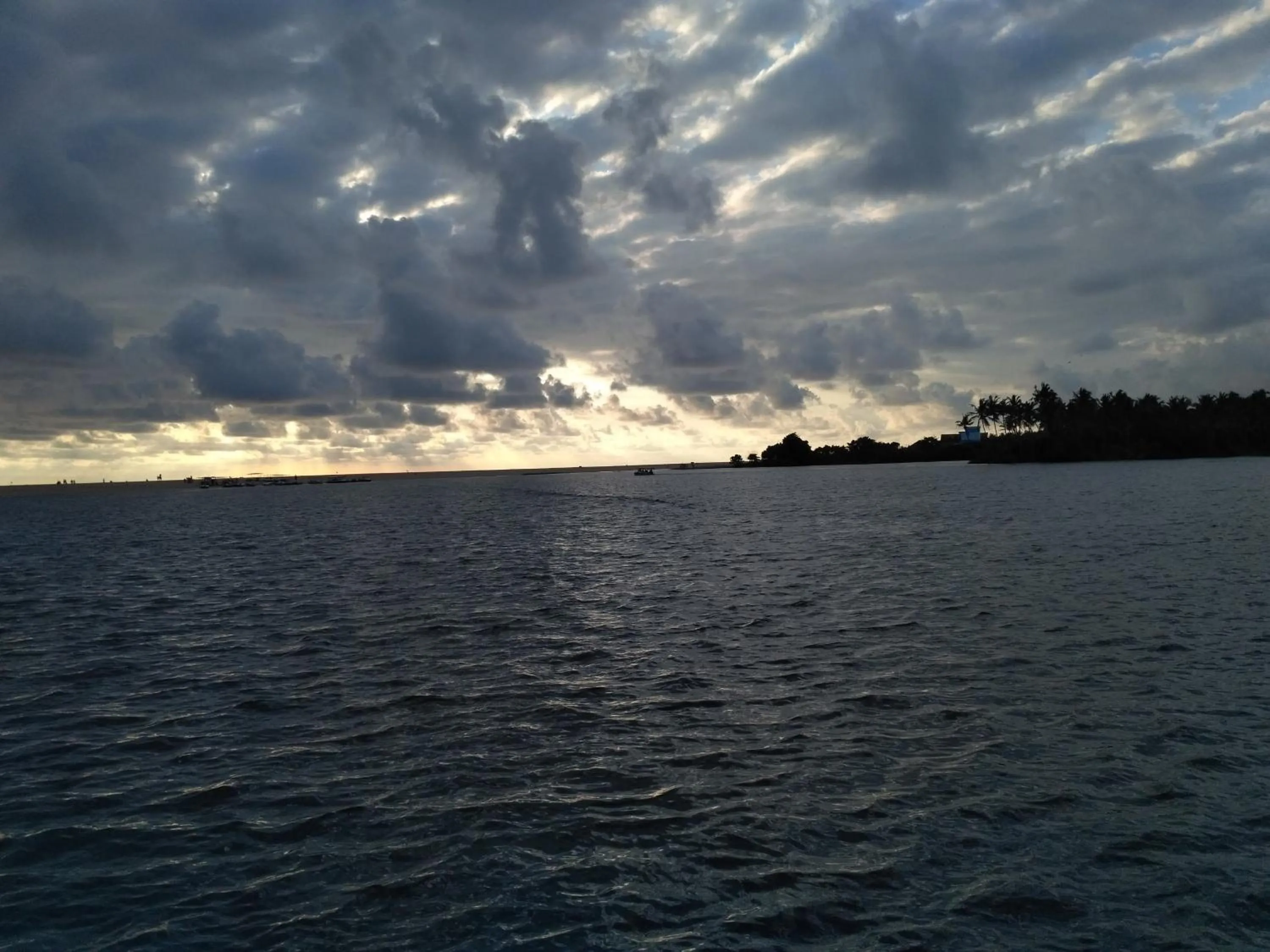Evening entertainment in Kayaloram Resort