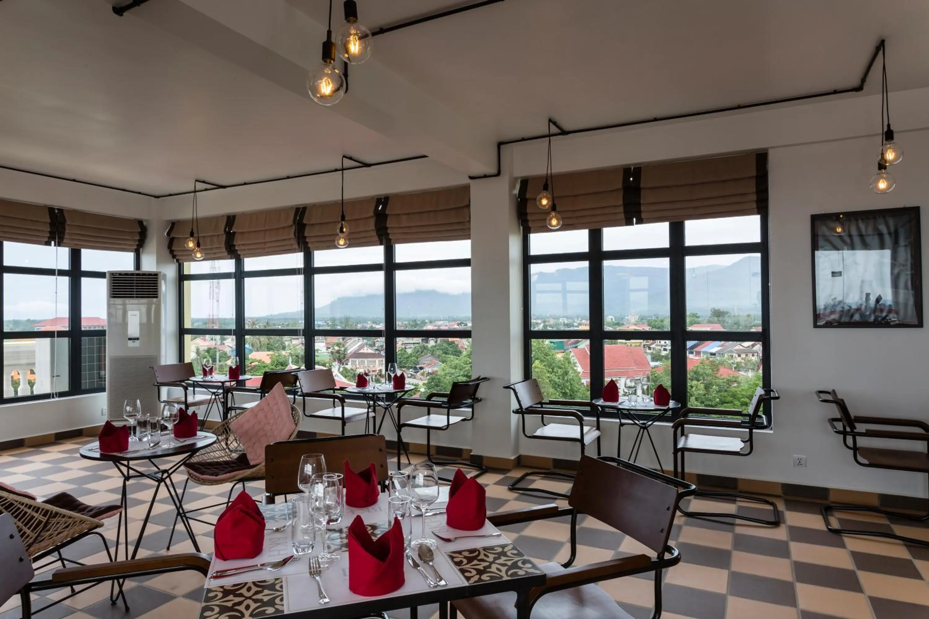 Restaurant/places to eat in Boutique Kampot Hotel