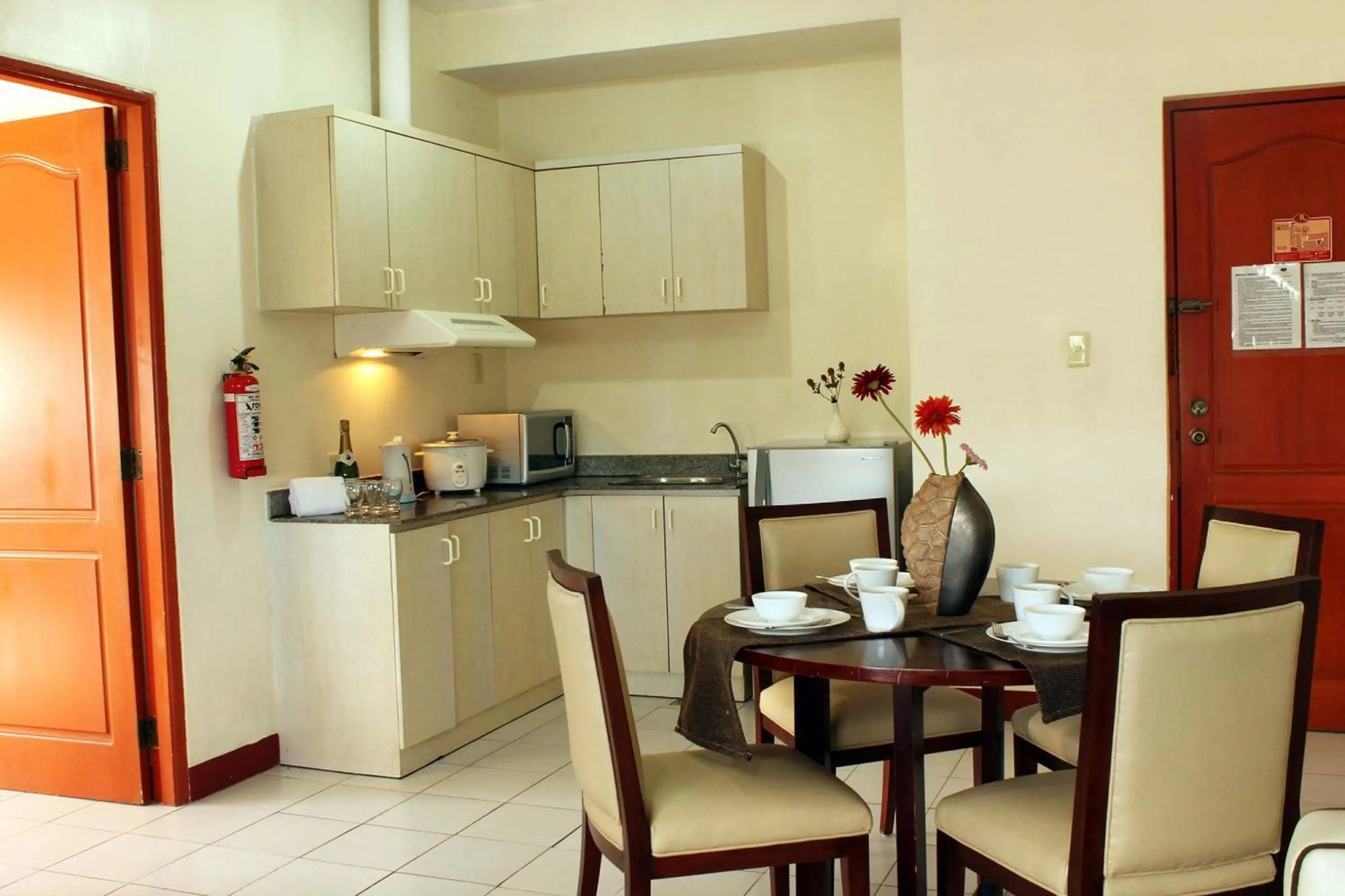 Property building in La Casarita