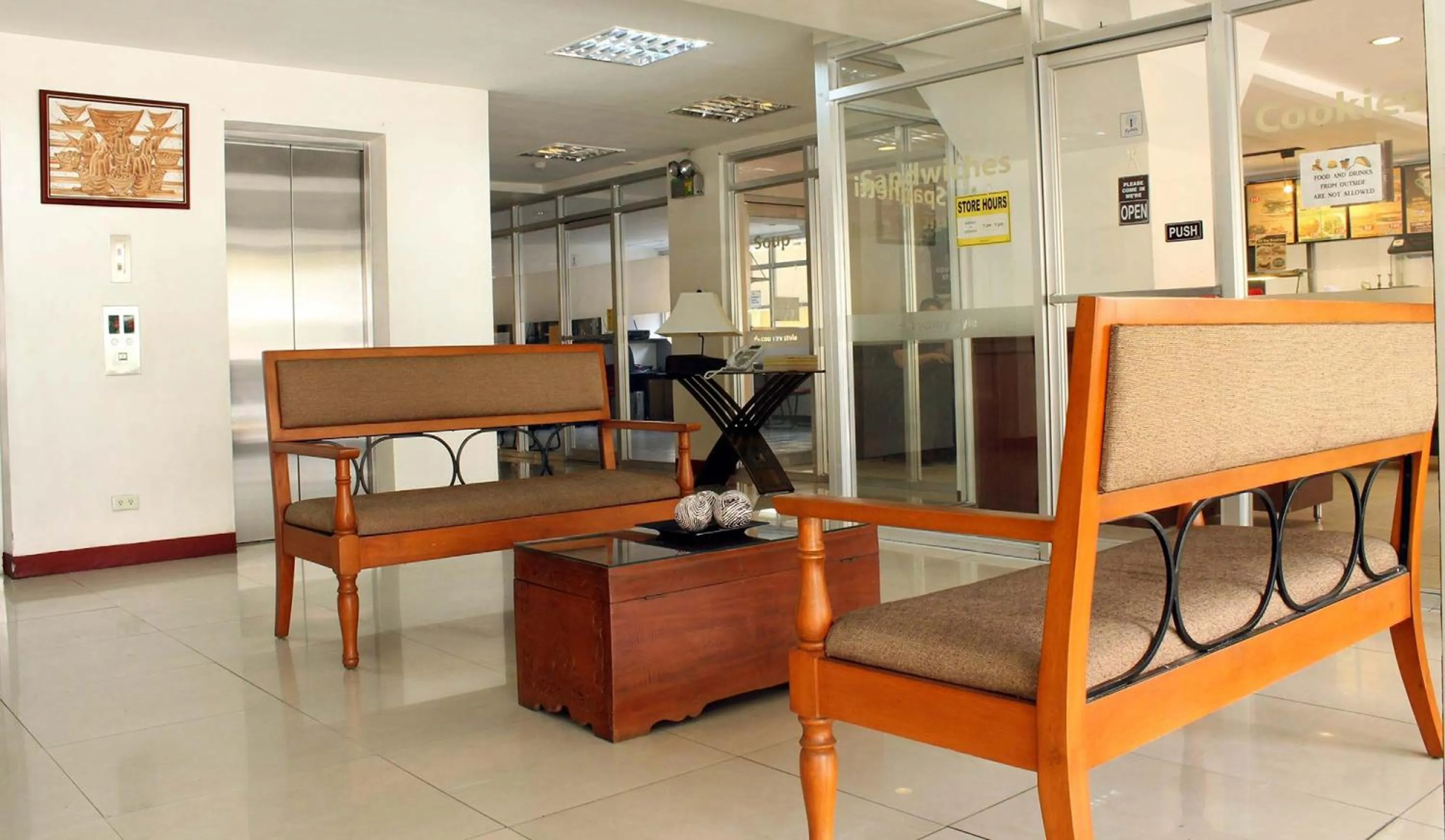 Property building in La Casarita