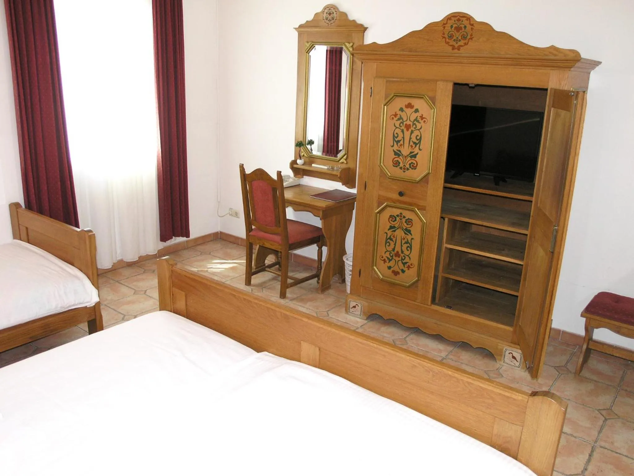 Bed in Hotel Kralj Tomislav