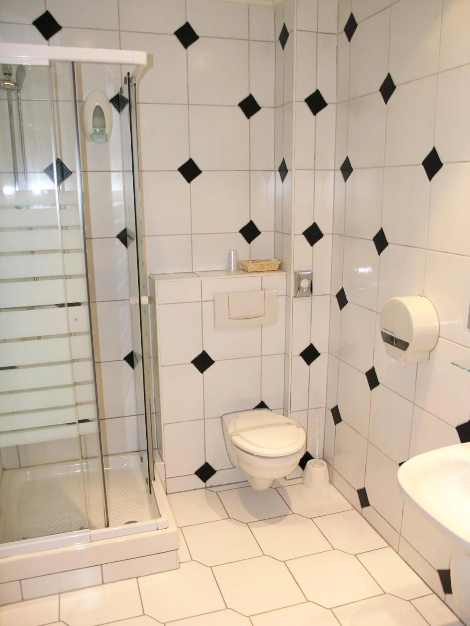 Shower in Hotel Kralj Tomislav