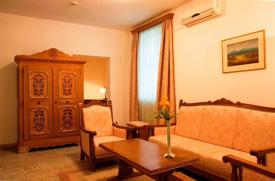 Living room in Hotel Kralj Tomislav