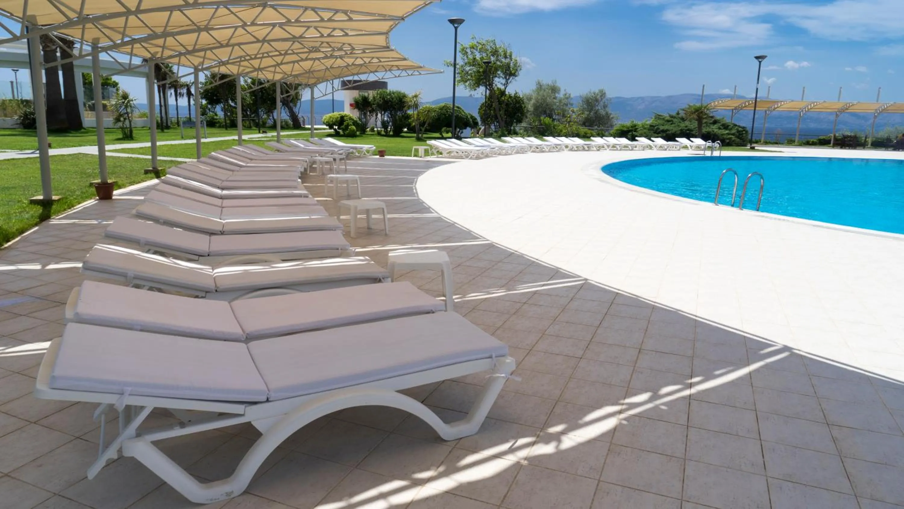 Swimming pool in Grand Hotel Ontur Cesme