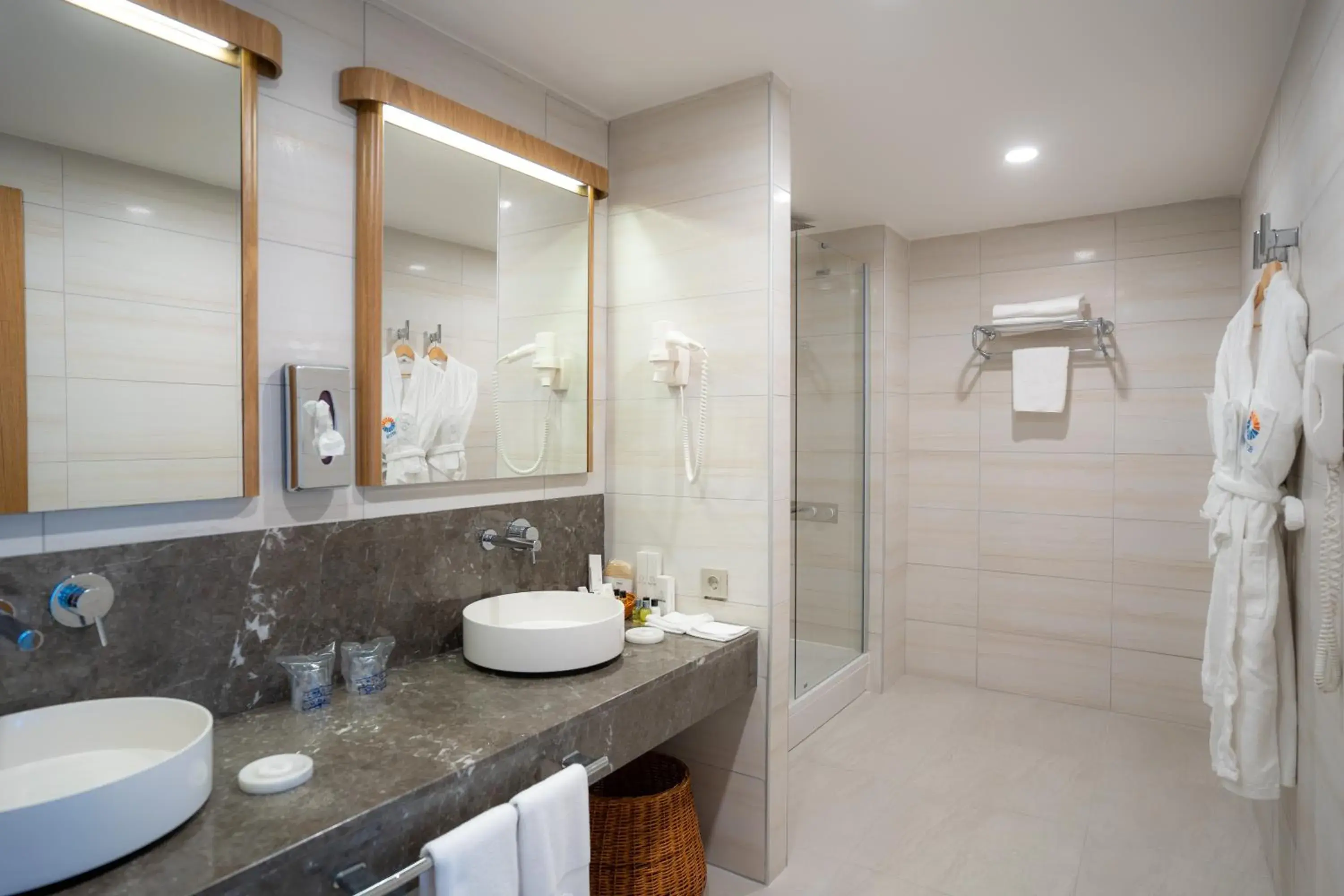 Executive Suite in Grand Hotel Ontur Cesme Executive Suite in Grand Hotel Ontur Cesme