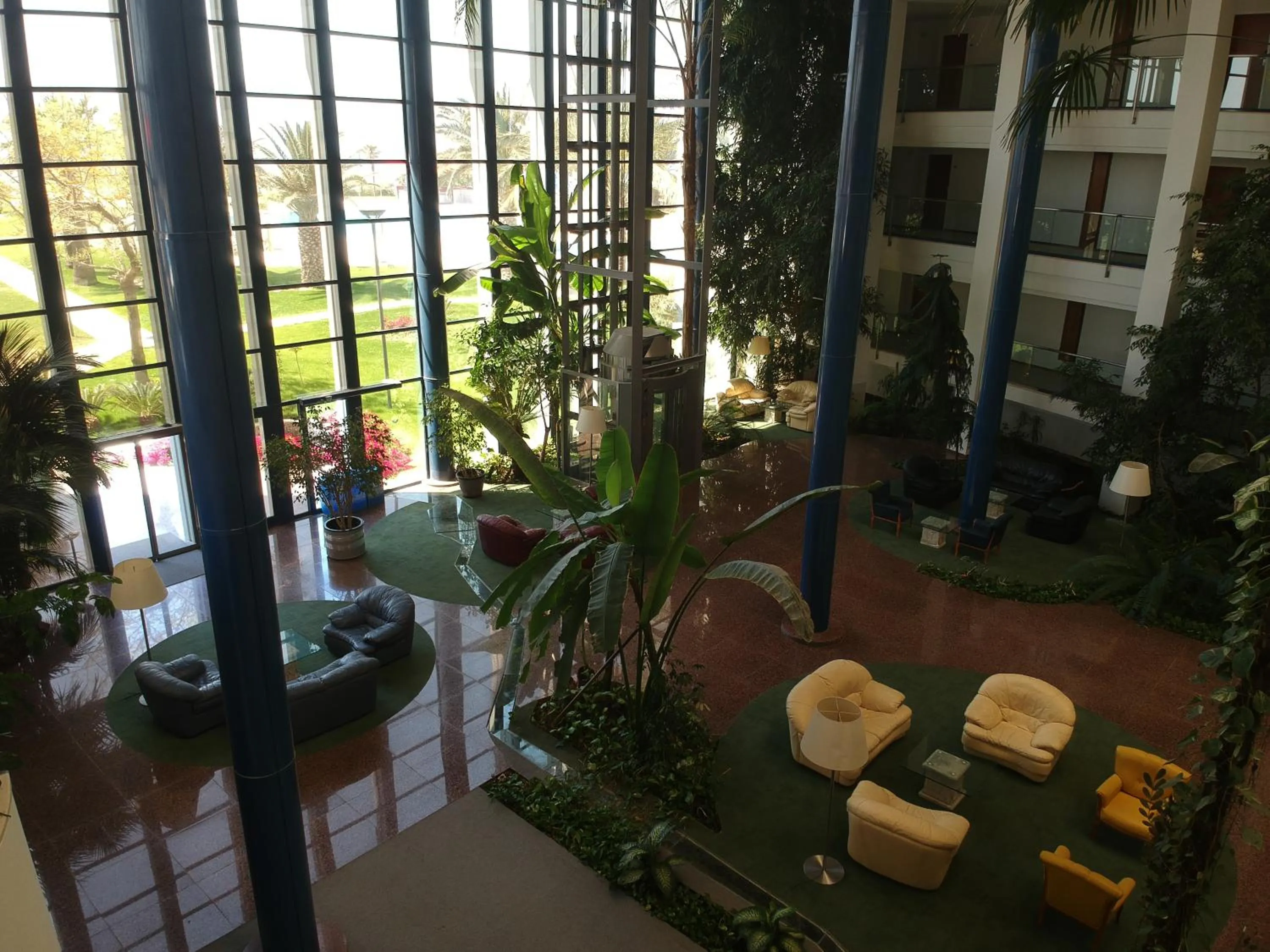 Garden in Grand Hotel Ontur Cesme