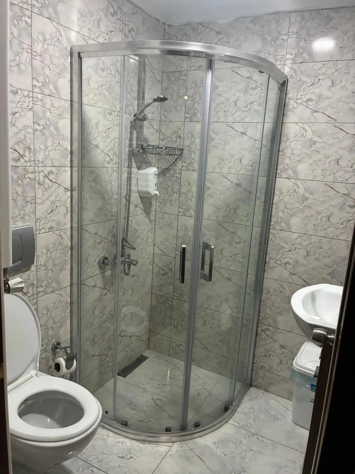 Shower in Angels Garden Hotel - Special Catagory