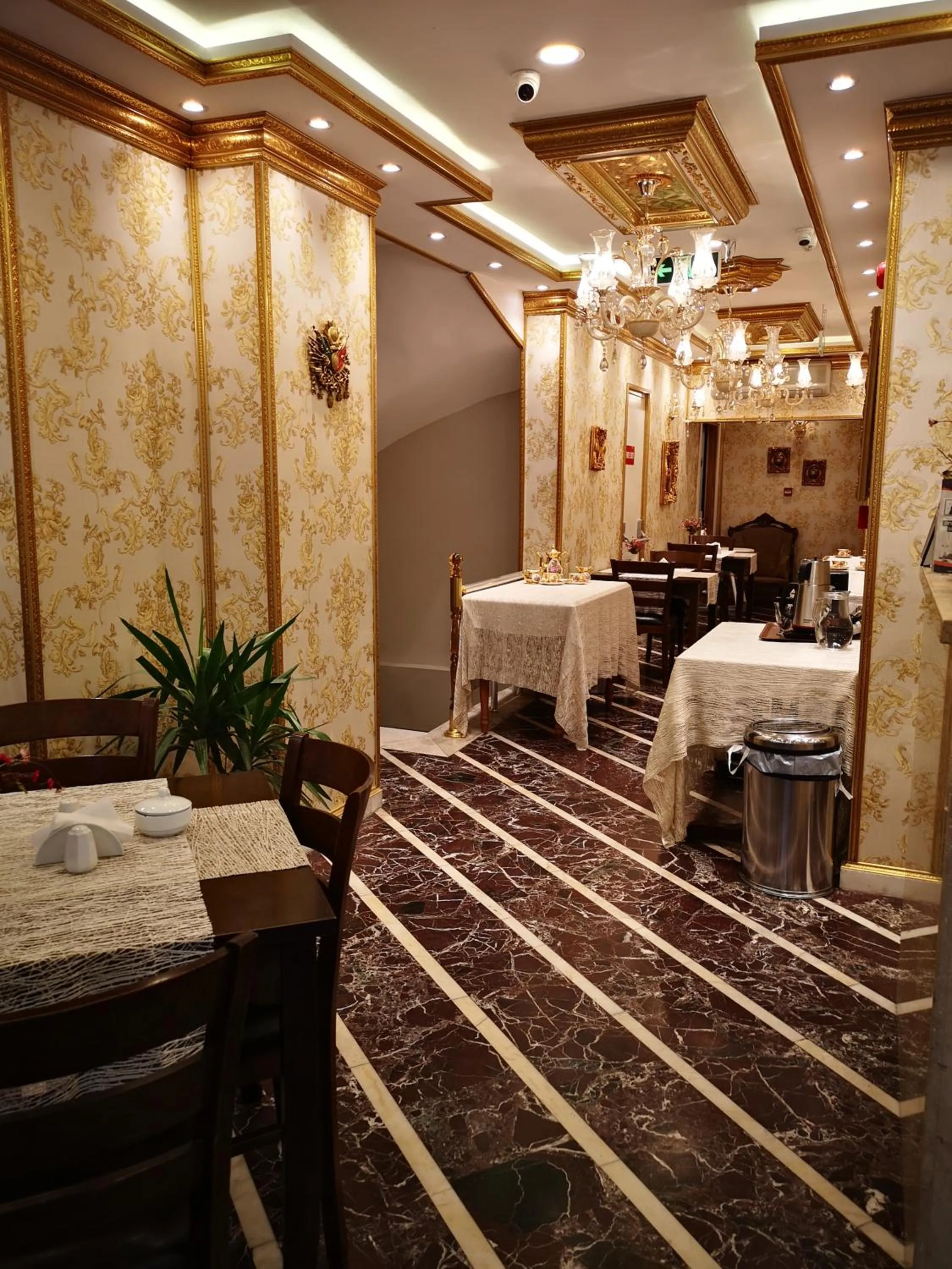 Restaurant/places to eat in Angels Garden Hotel - Special Catagory