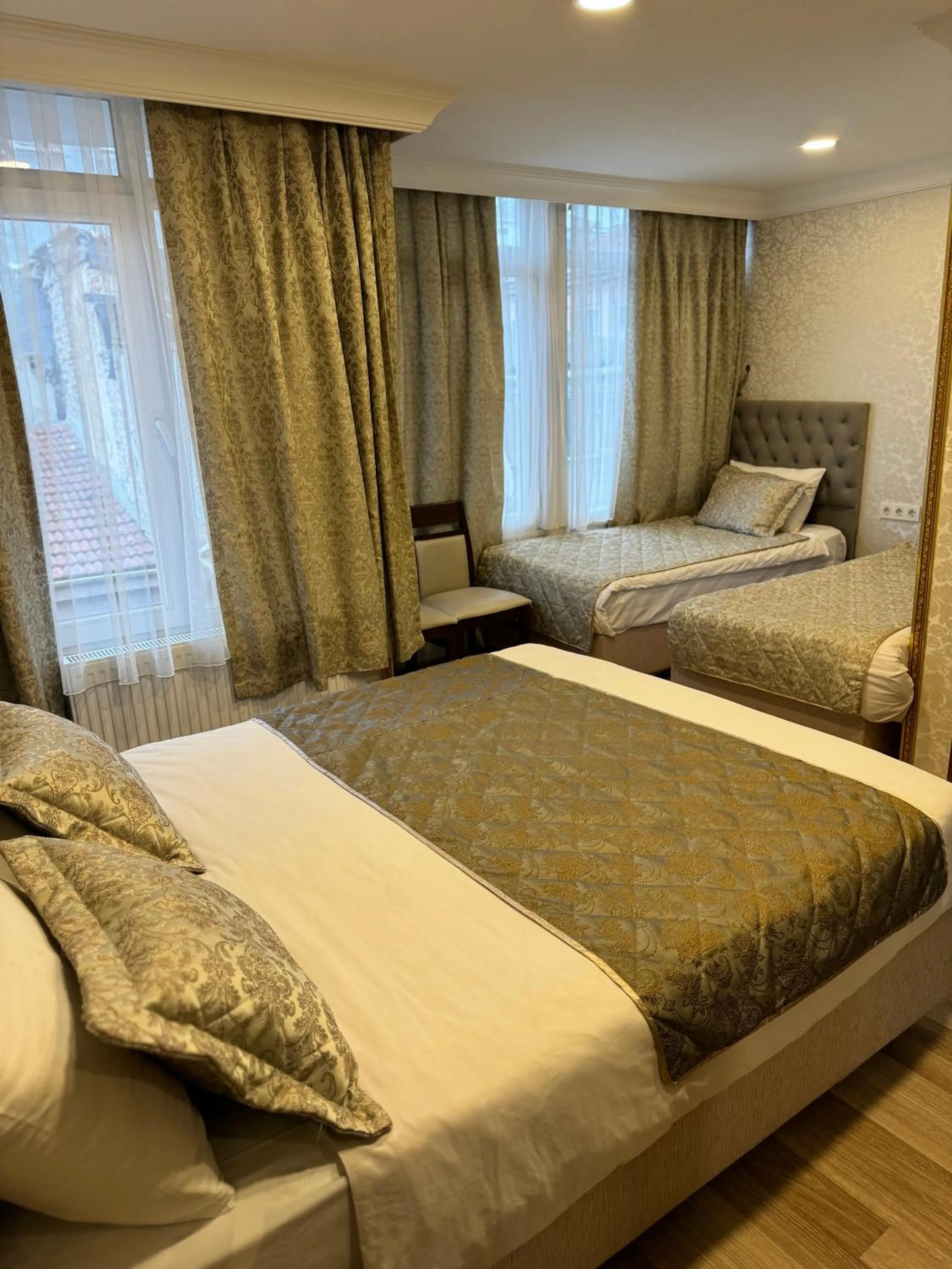 Bed in Angels Garden Hotel - Special Catagory