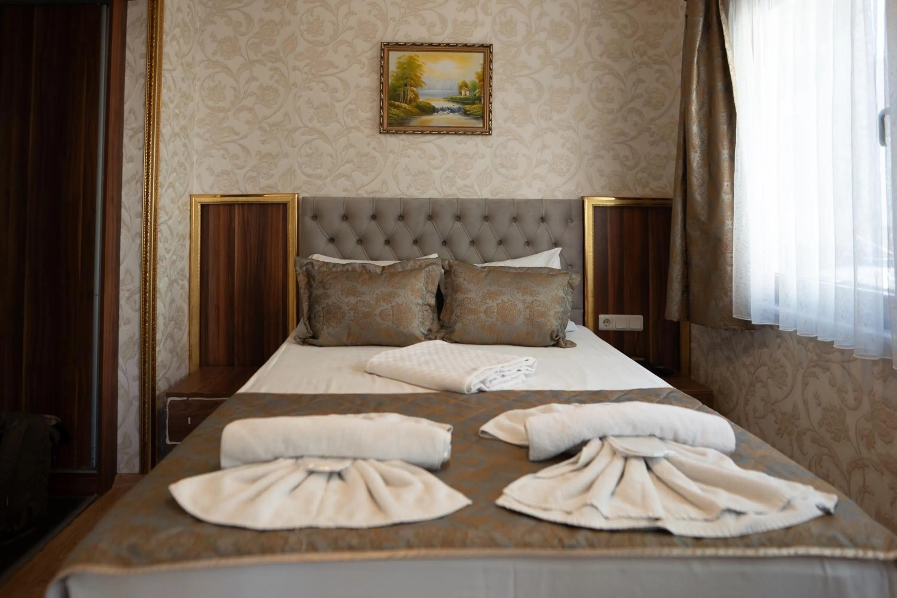 Bed in Angels Garden Hotel - Special Catagory