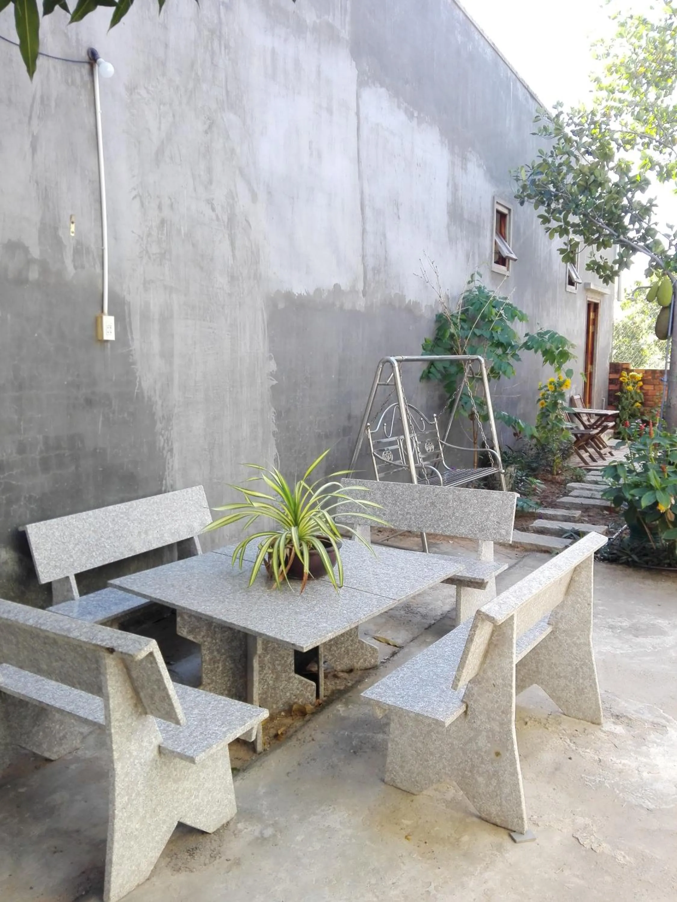 Dining area in The House 17/1