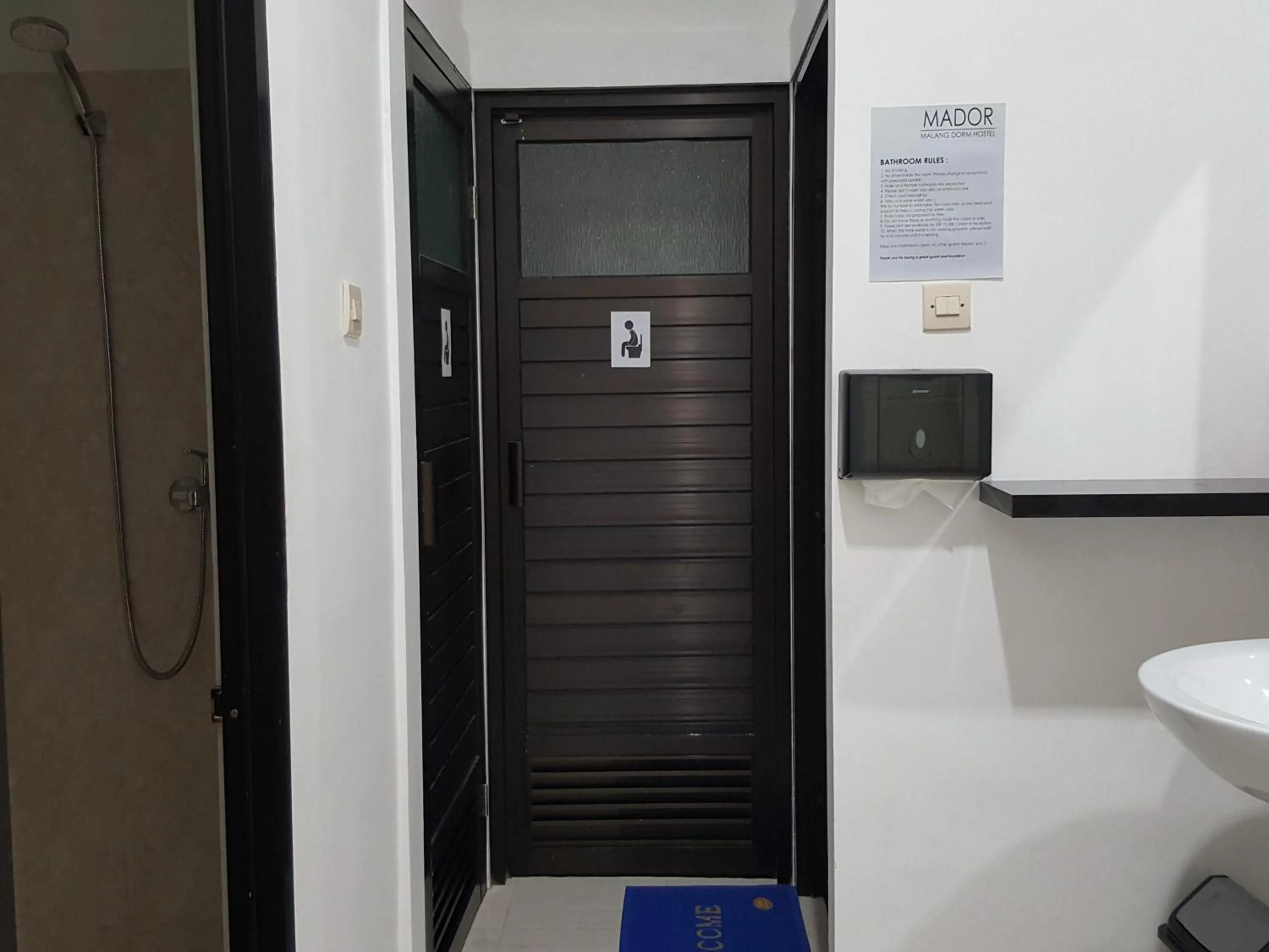 Bathroom in MADOR Malang Dorm Hostel