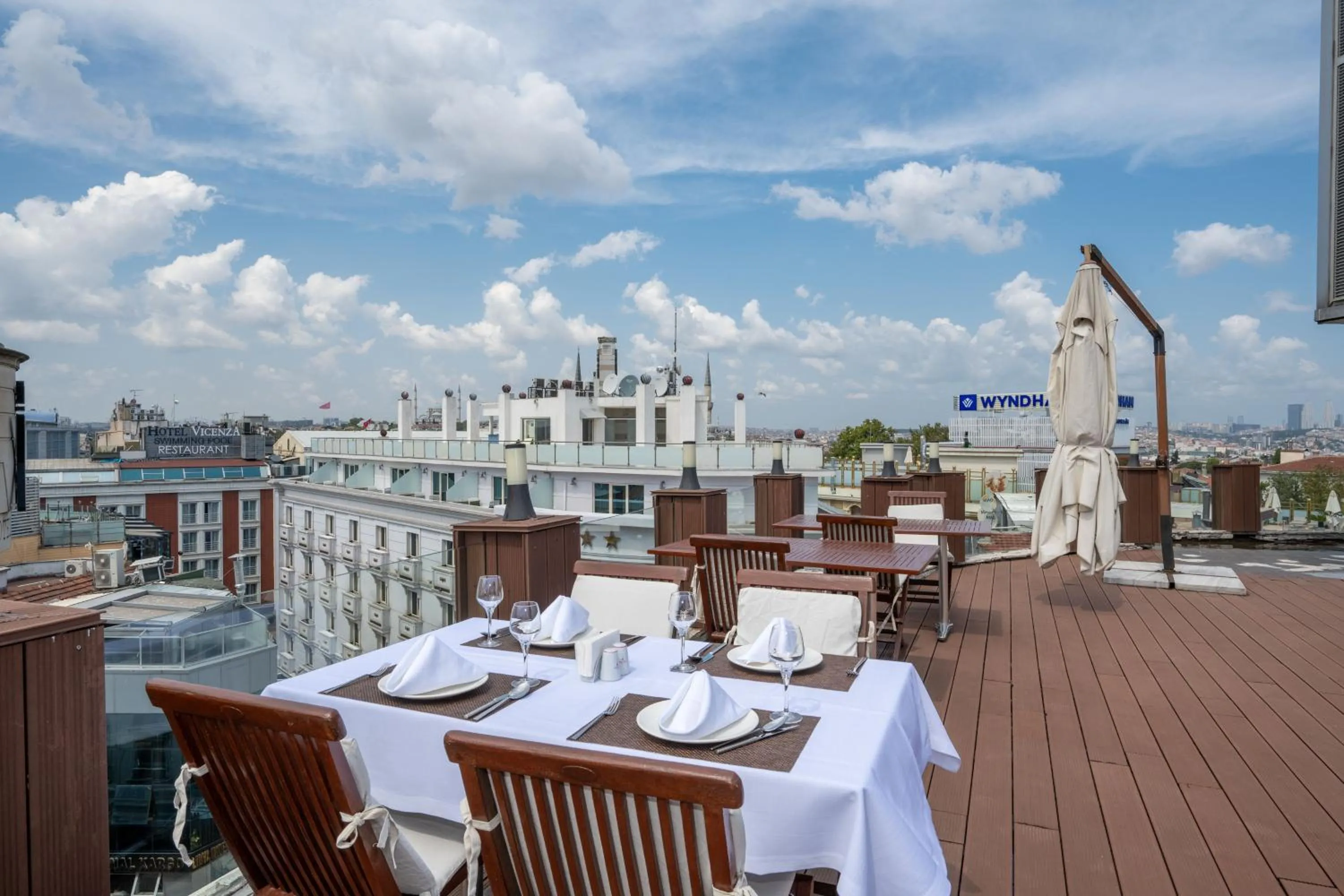 Restaurant/places to eat in Klas Hotel Istanbul Old City