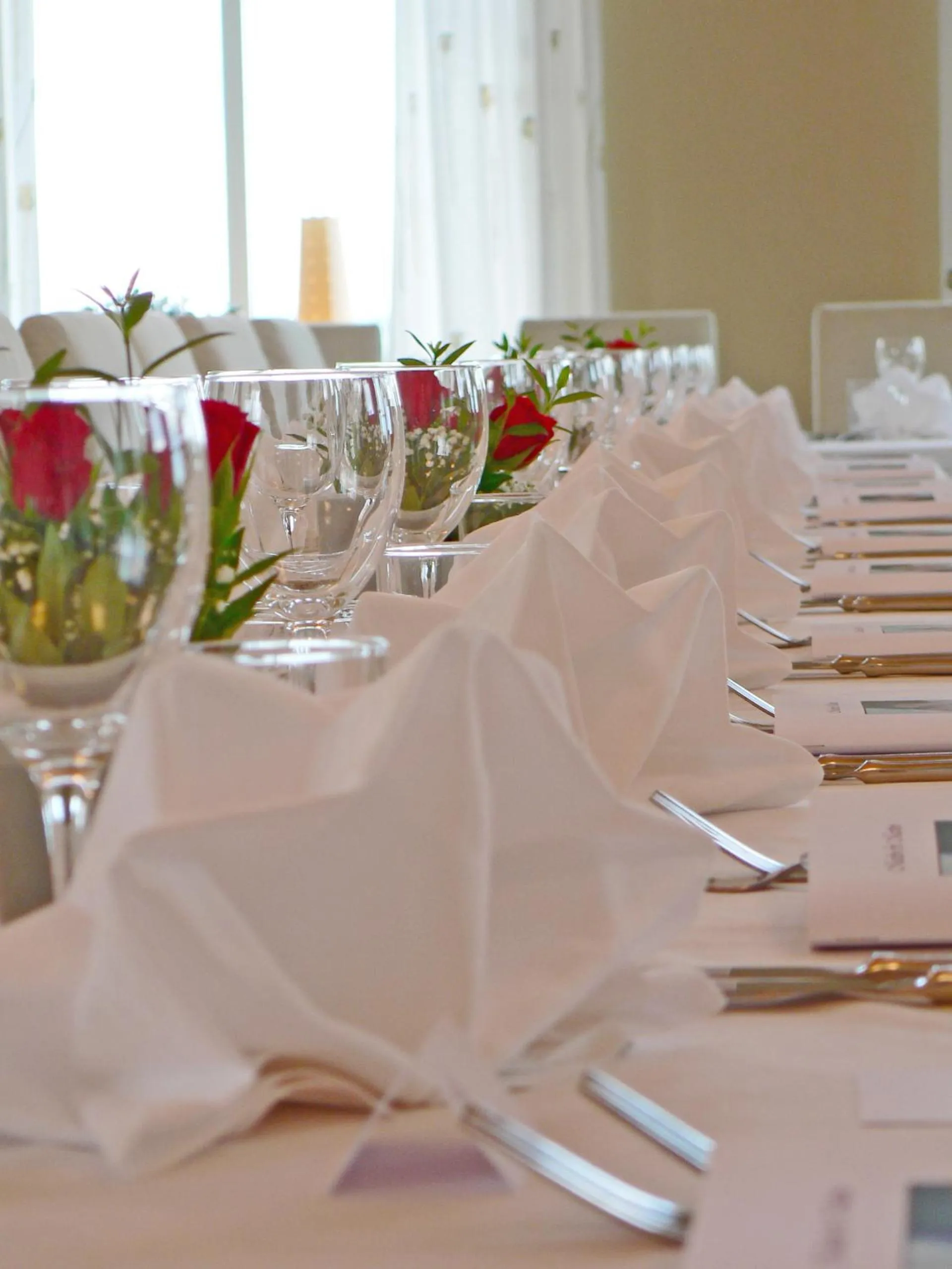 Restaurant/places to eat in Åkerby Herrgård