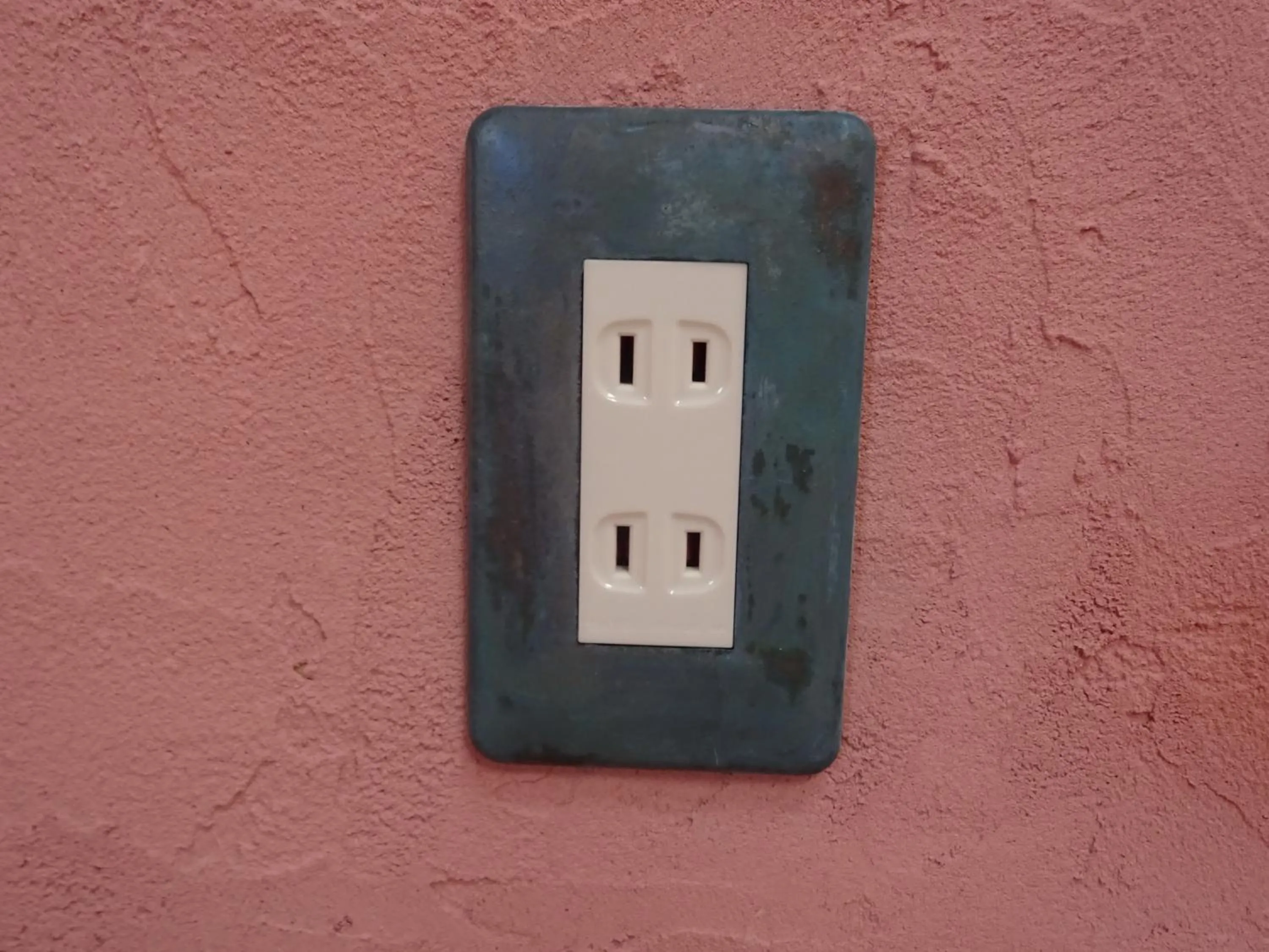 Decorative detail in Twin Dome Ryugu