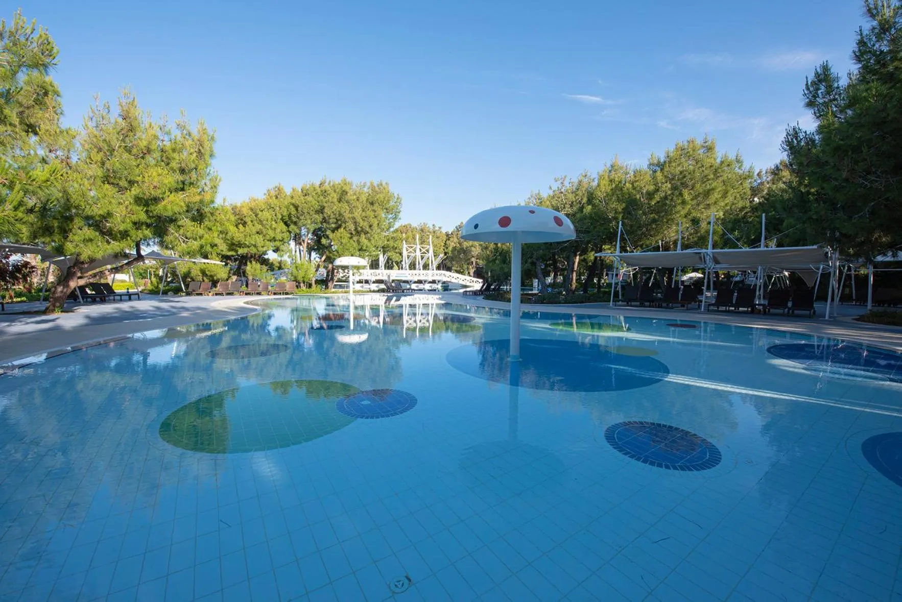Swimming pool in Lykia World Links Golf Antalya