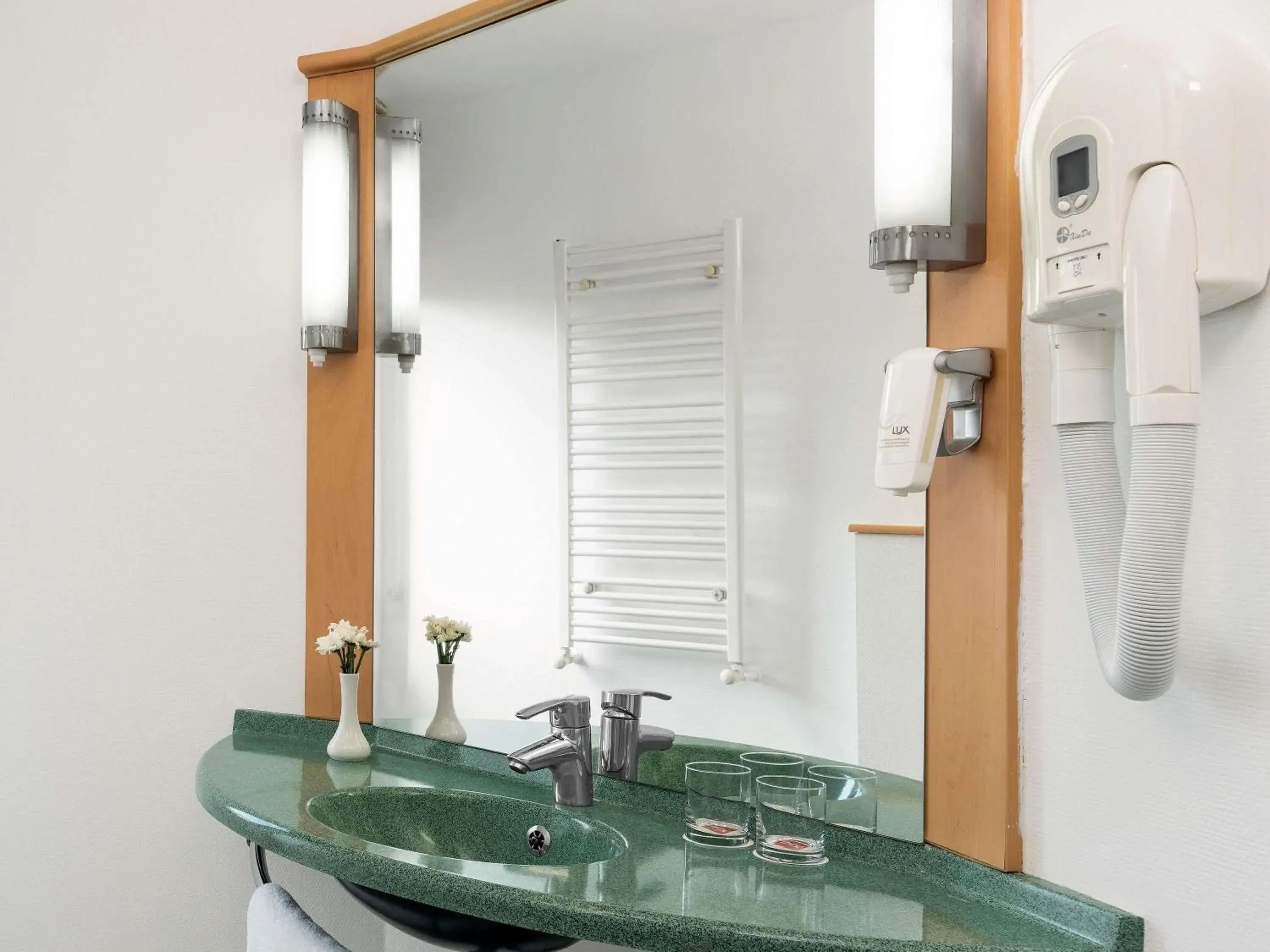 Classic Double Suite - Disability Access in Ibis Eskisehir Classic Double Suite - Disability Access in Ibis Eskisehir