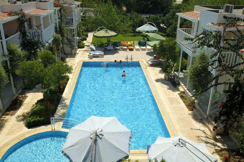 Swimming pool in Hotel Gumusluk