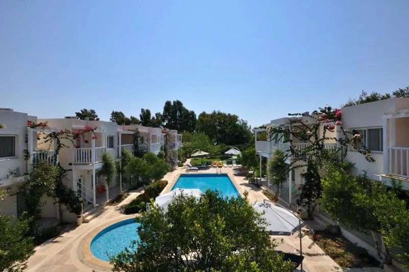 Facade/entrance in Hotel Gumusluk
