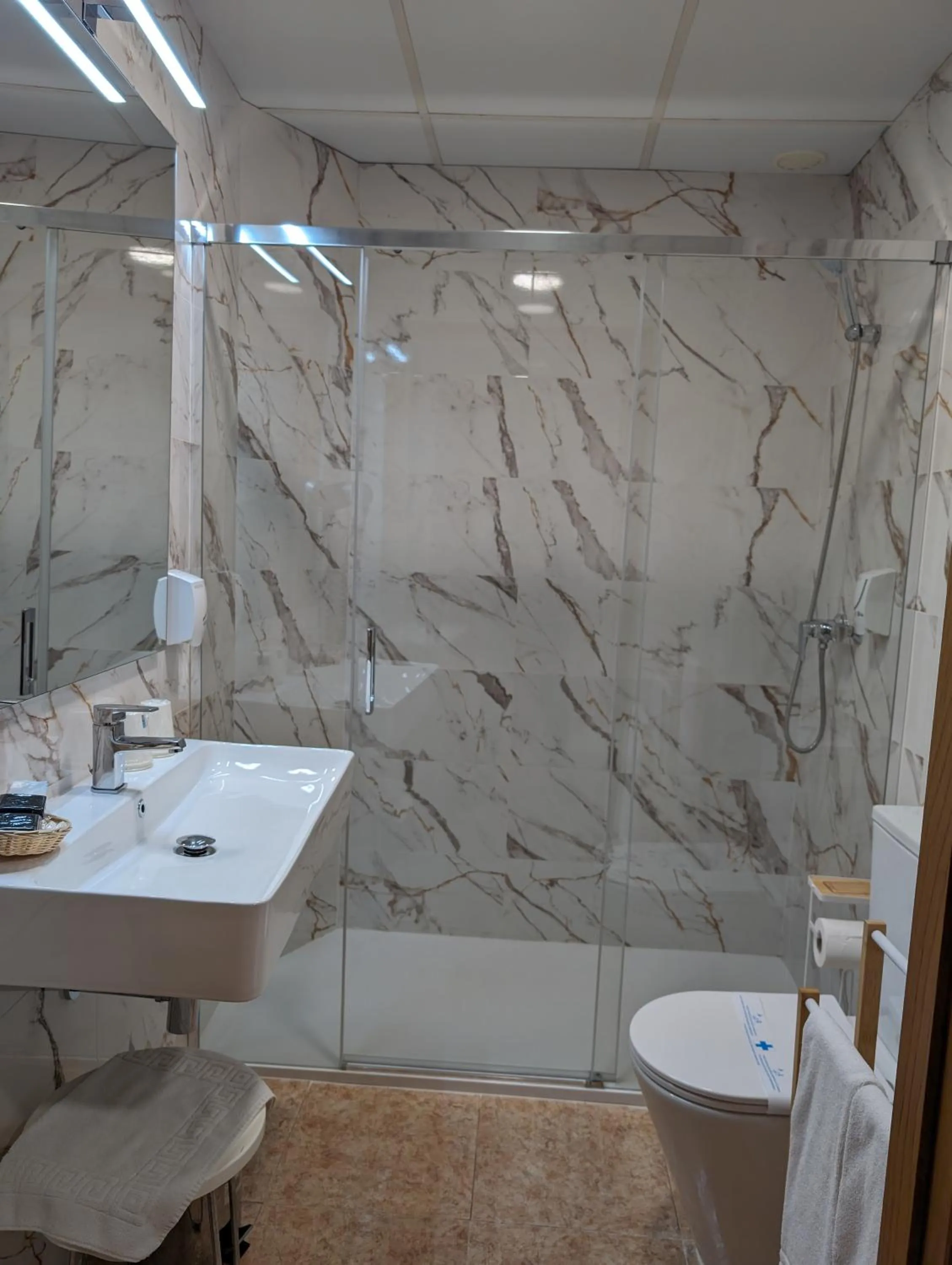 Bathroom in Gran Hotel Toledo