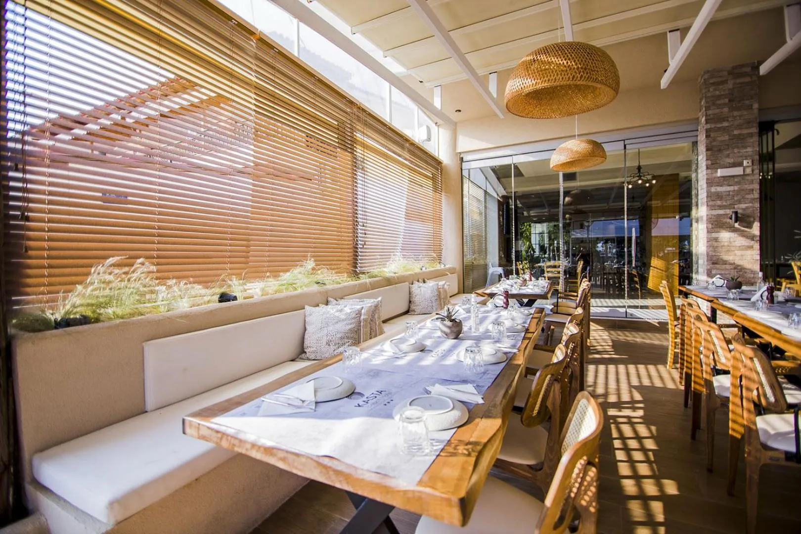 Restaurant/places to eat in Kasta Beach Hotel