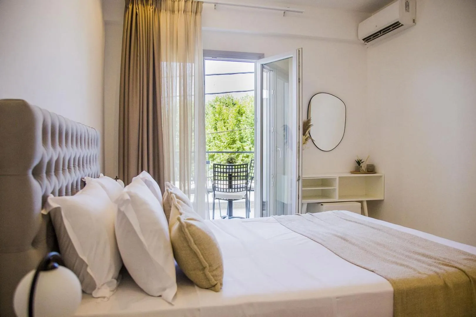 Bed in Kasta Beach Hotel