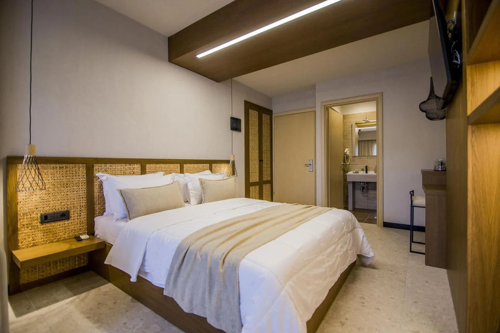 Bedroom, Bed in Kasta Beach Hotel