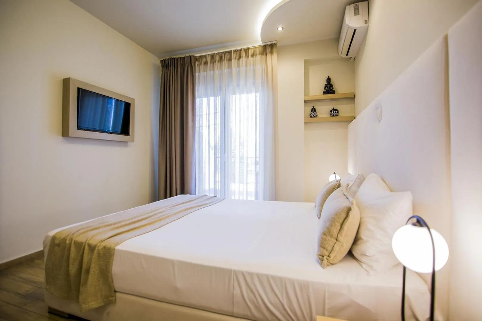 Bed in Kasta Beach Hotel