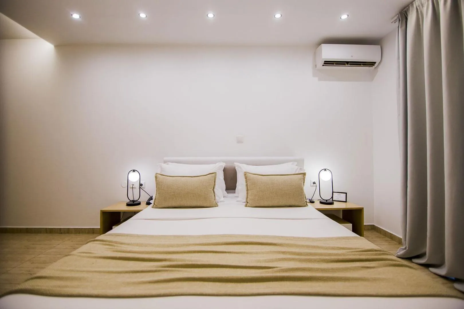 Bed in Kasta Beach Hotel