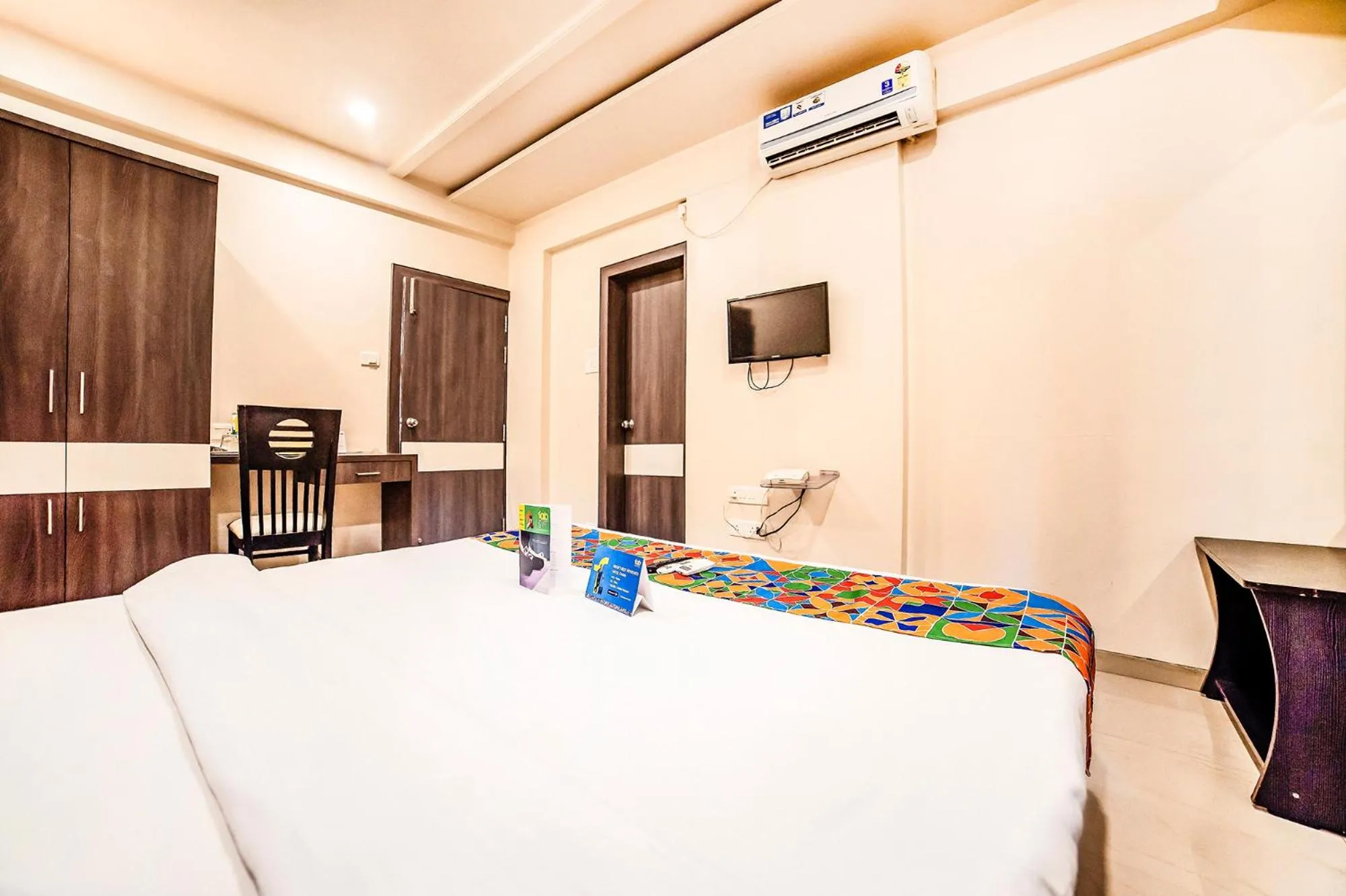 Bedroom, Bed in FabHotel Imperio - Nr Baner Hill