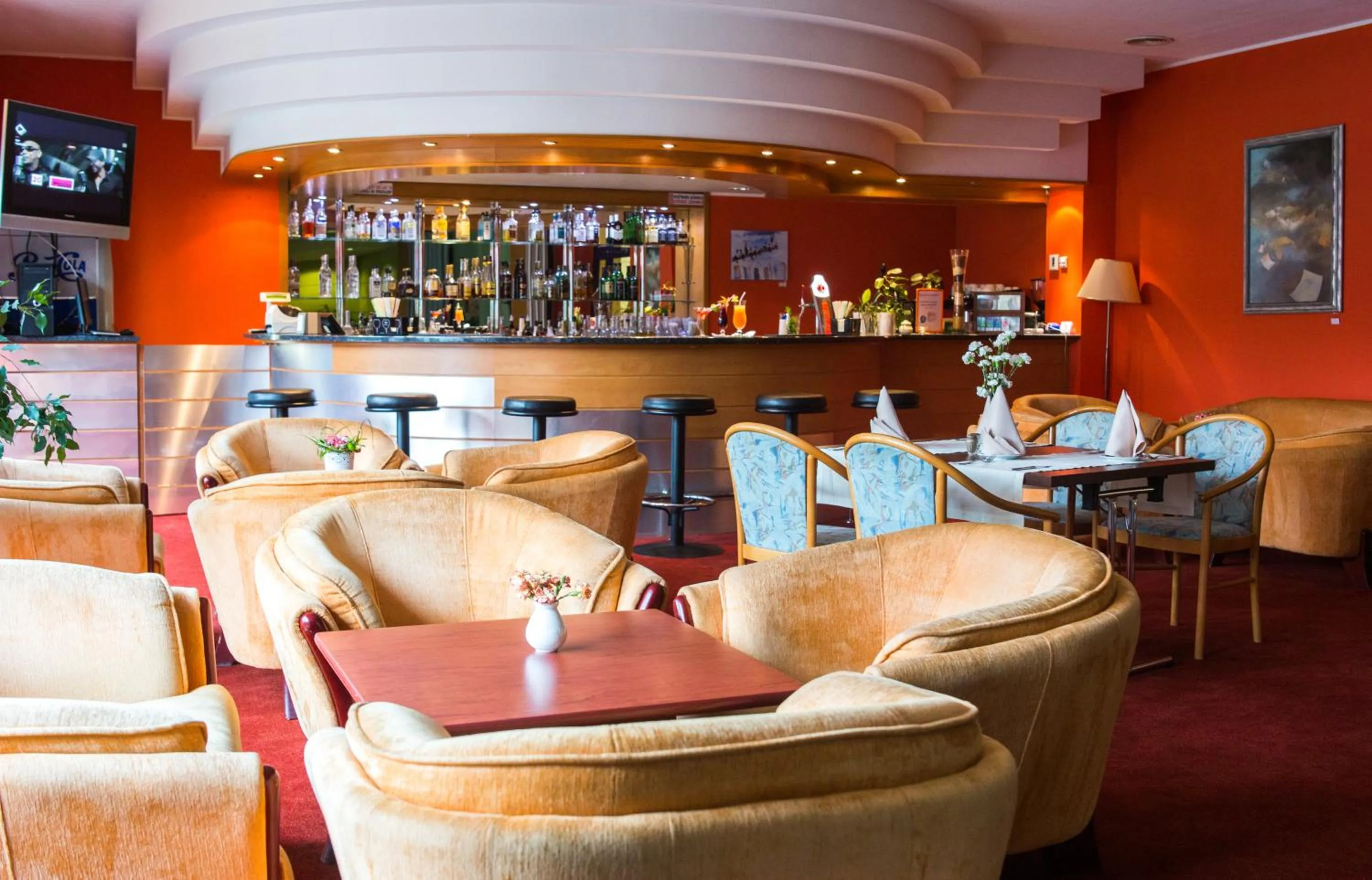 Lounge or bar in Hotel Atut w Licheniu