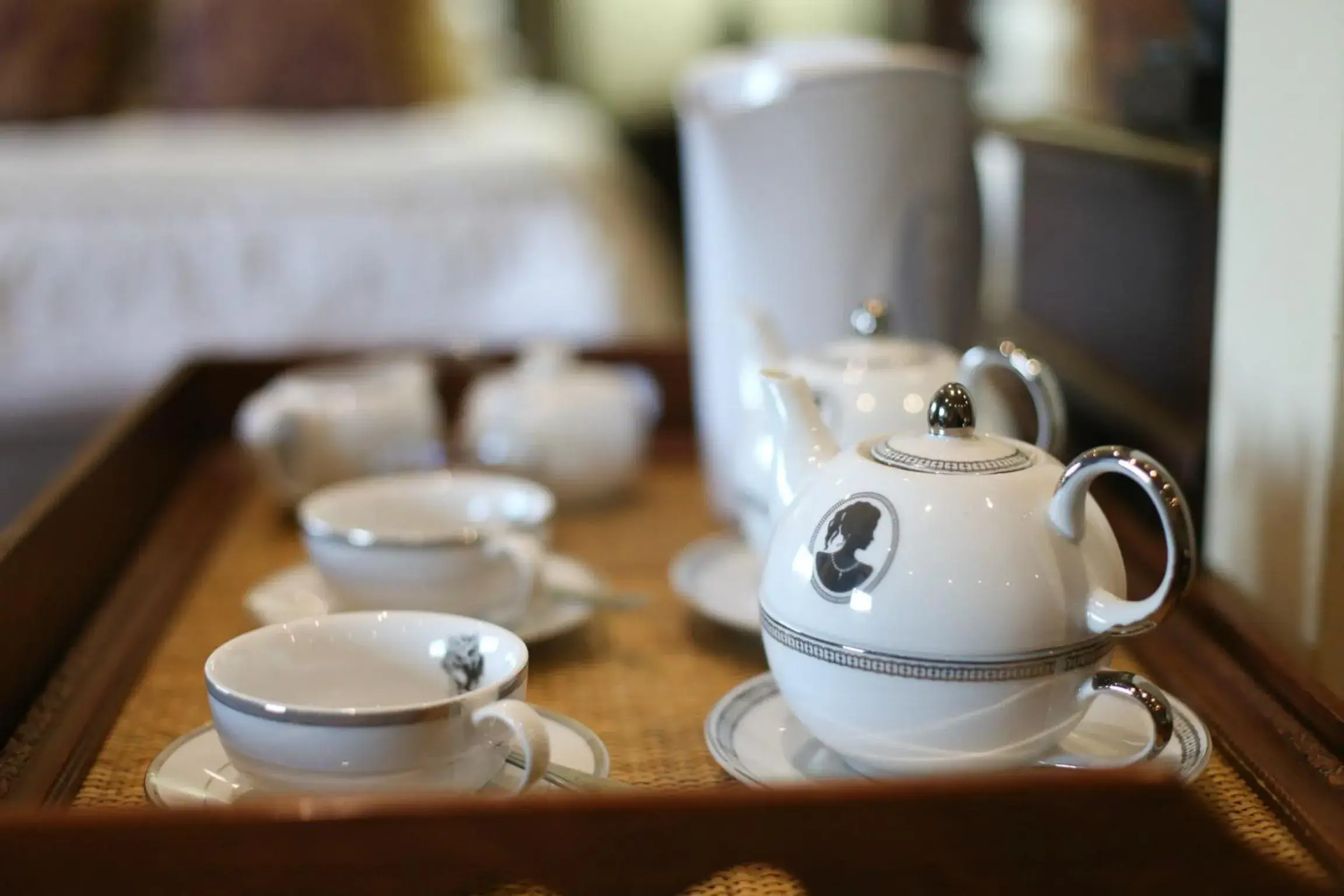 Suite in Shangri-La Manor Suite in Shangri-La Manor